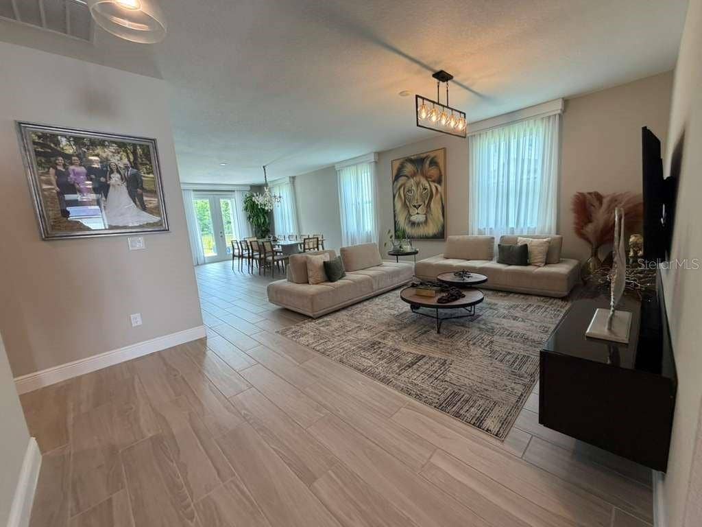 11243 PIXIE MANDARIN COURT, Winter Garden, FL 34787 11243 PIXIE MANDARIN COURT, Winter Garden, FL 34787