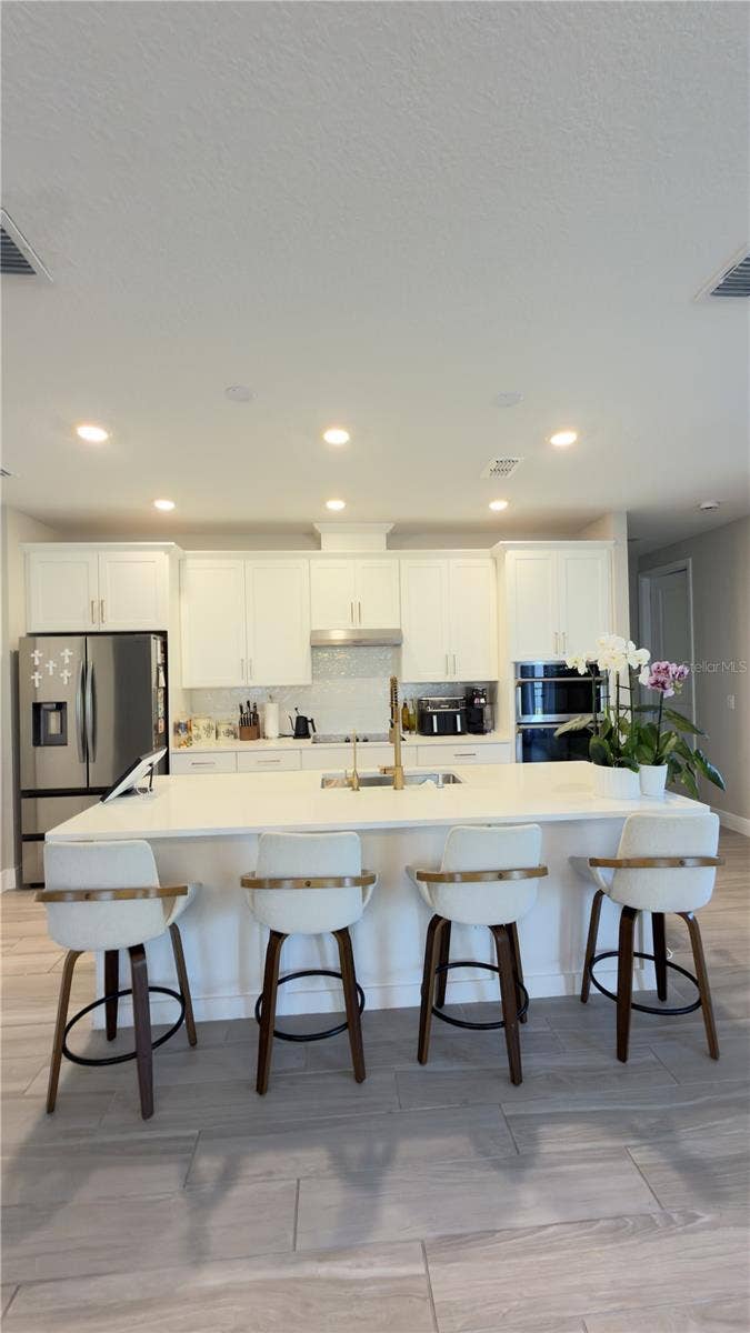 11243 PIXIE MANDARIN COURT, Winter Garden, FL 34787 11243 PIXIE MANDARIN COURT, Winter Garden, FL 34787