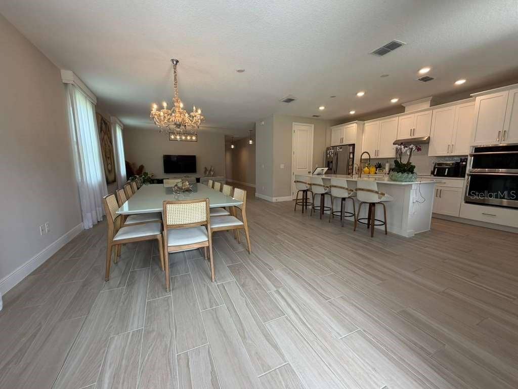 11243 PIXIE MANDARIN COURT, Winter Garden, FL 34787 11243 PIXIE MANDARIN COURT, Winter Garden, FL 34787