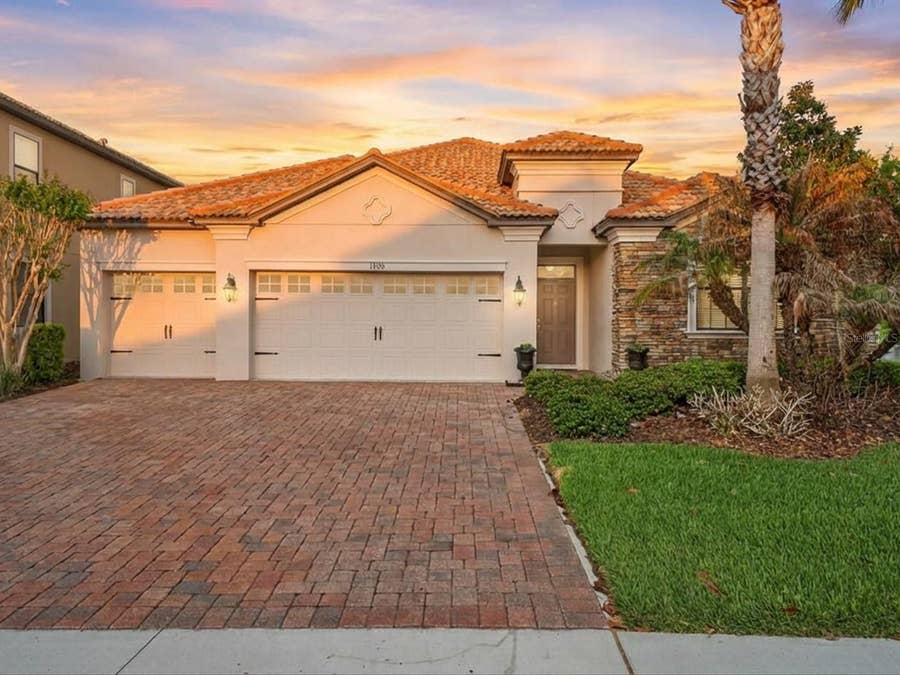 Property photo for 1300 GLENEAGLES LANE, Davenport, FL