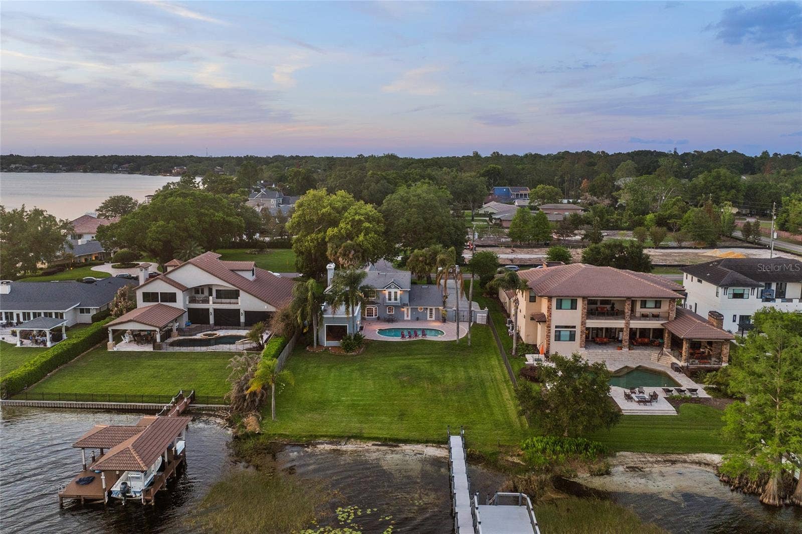 9620 MAYWOOD DRIVE, Windermere, FL 34786 9620 MAYWOOD DRIVE, Windermere, FL 34786