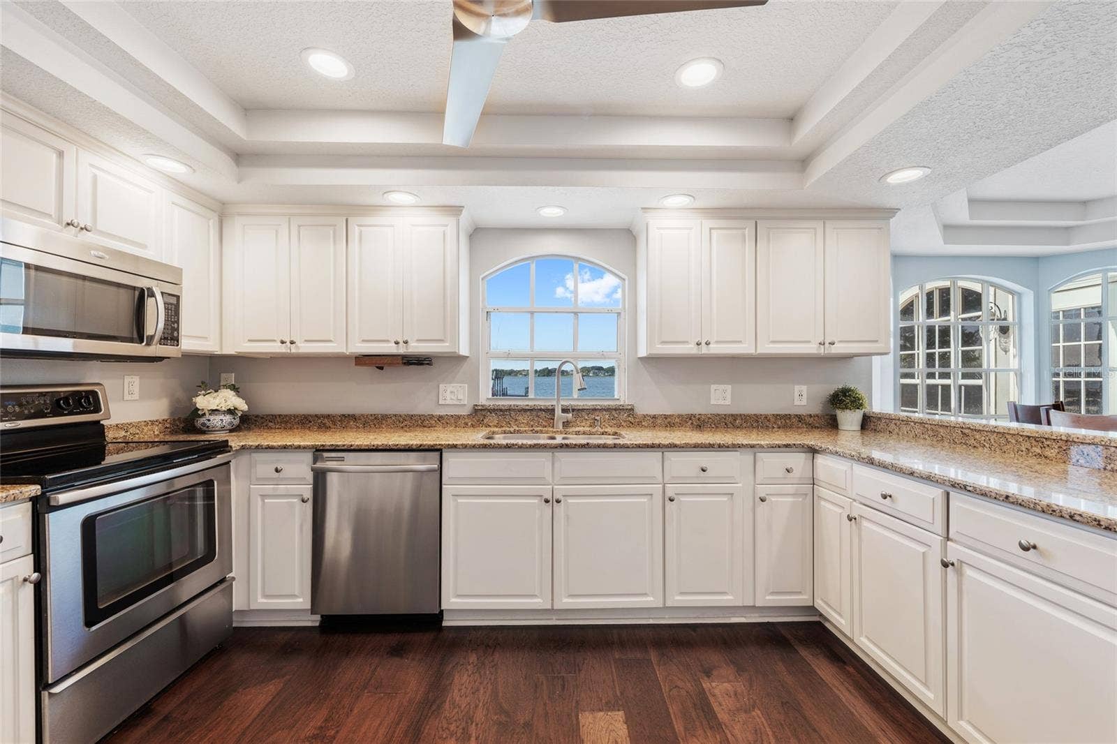 9620 MAYWOOD DRIVE, Windermere, FL 34786 9620 MAYWOOD DRIVE, Windermere, FL 34786