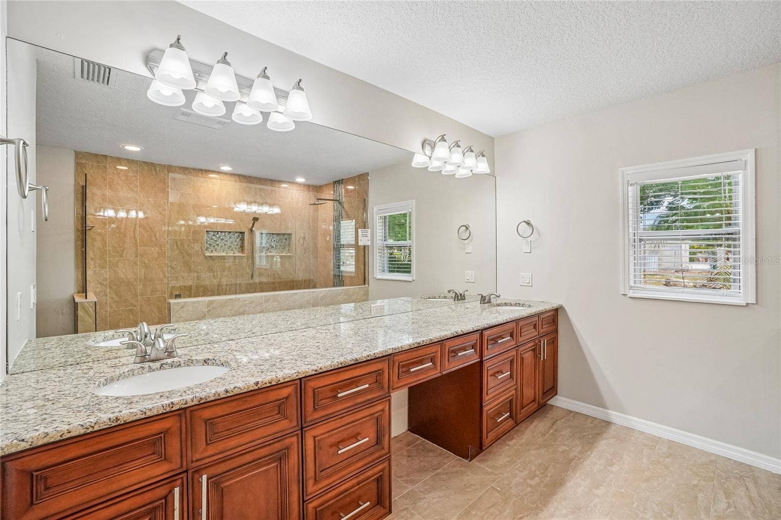 5609 EXECUTIVE DRIVE, New Port Richey, FL 34652 5609 EXECUTIVE DRIVE, New Port Richey, FL 34652