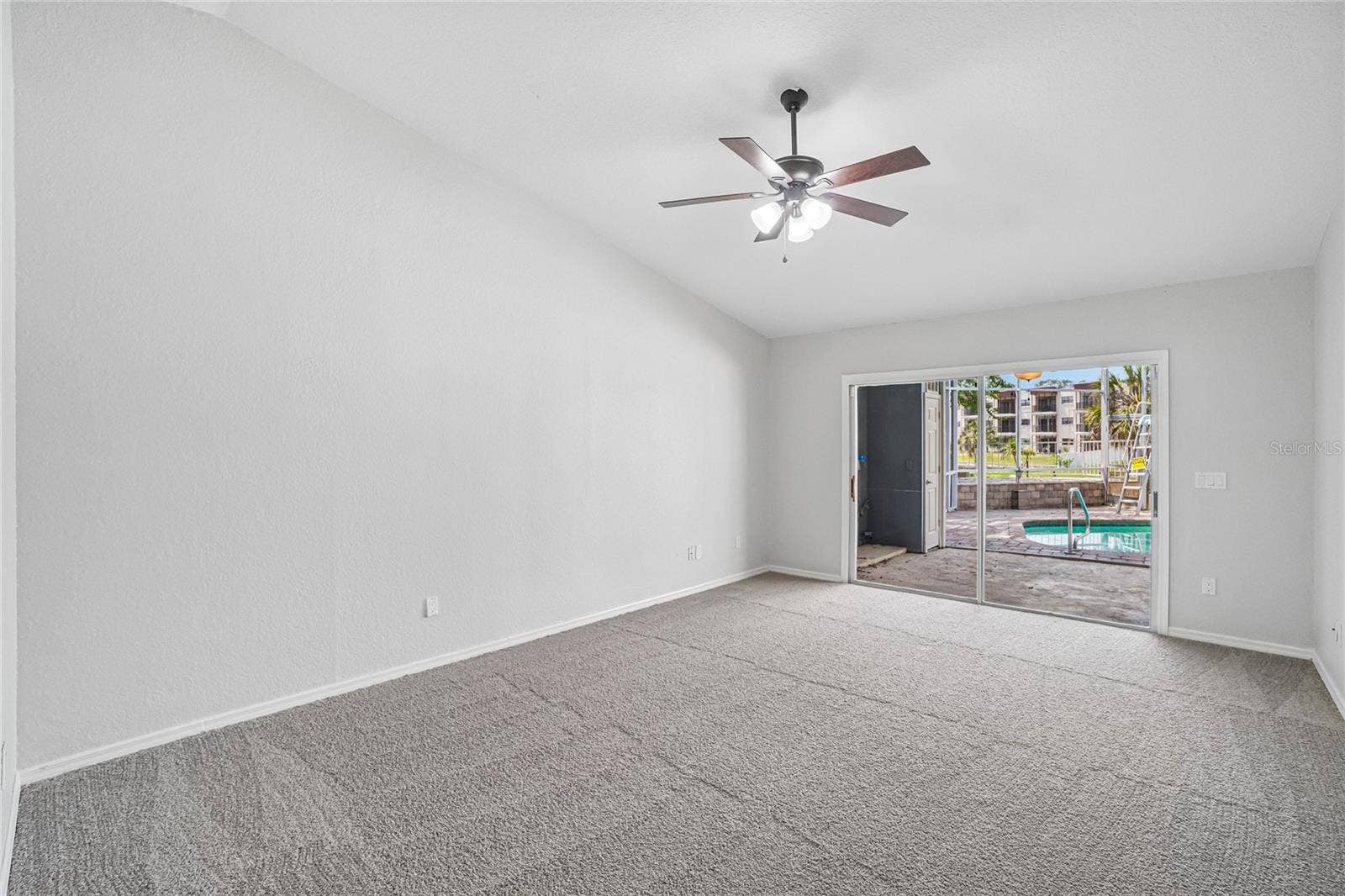 5609 EXECUTIVE DRIVE, New Port Richey, FL 34652 5609 EXECUTIVE DRIVE, New Port Richey, FL 34652