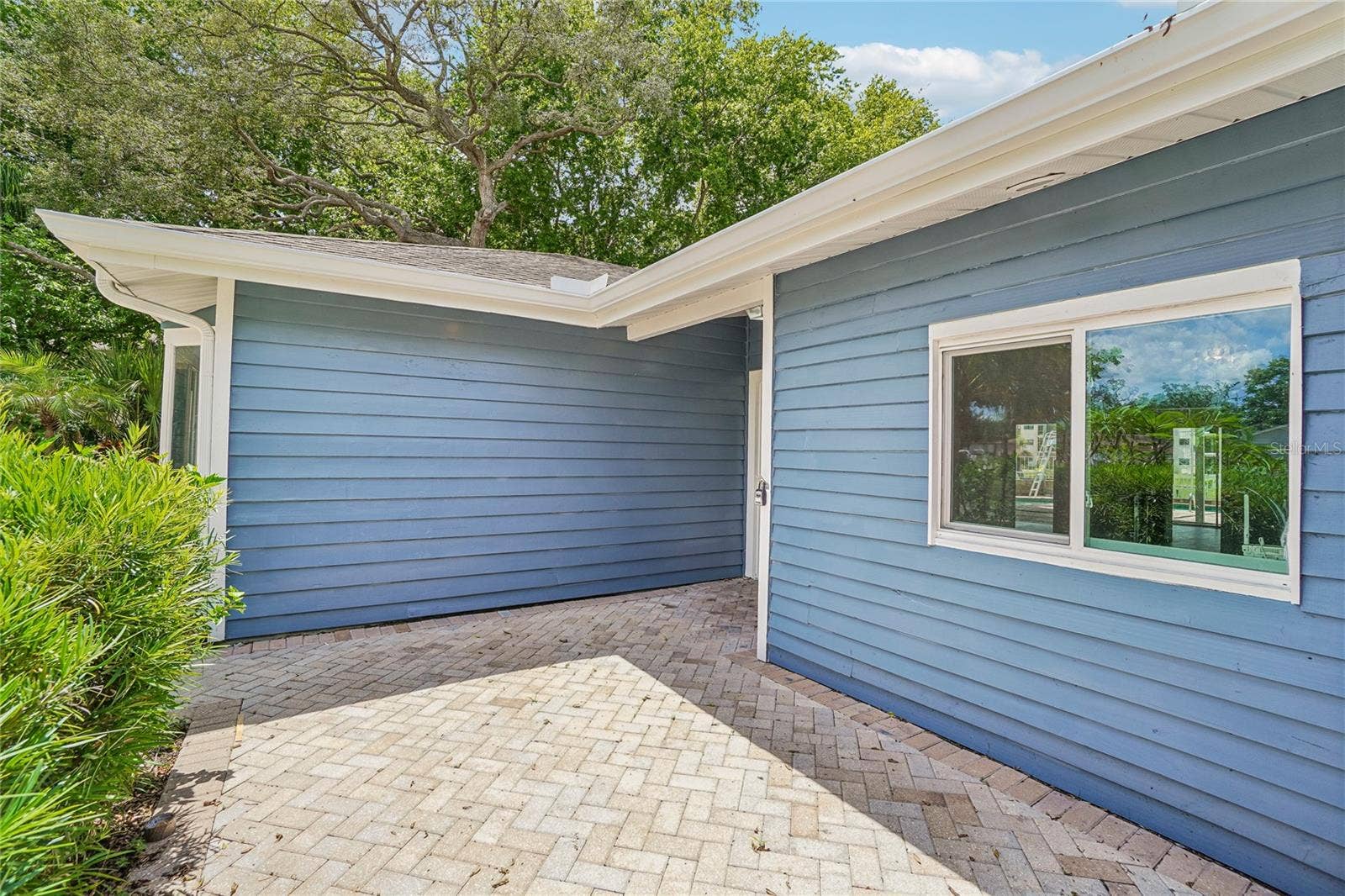 5609 EXECUTIVE DRIVE, New Port Richey, FL 34652 5609 EXECUTIVE DRIVE, New Port Richey, FL 34652