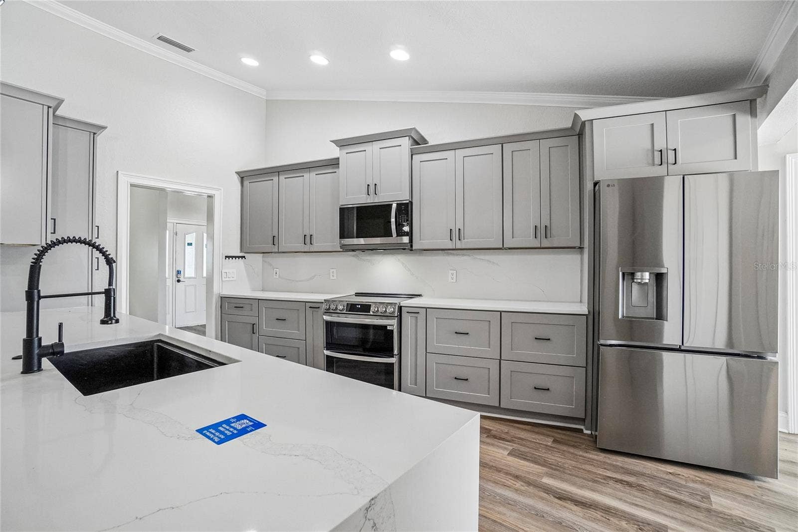 5609 EXECUTIVE DRIVE, New Port Richey, FL 34652 5609 EXECUTIVE DRIVE, New Port Richey, FL 34652