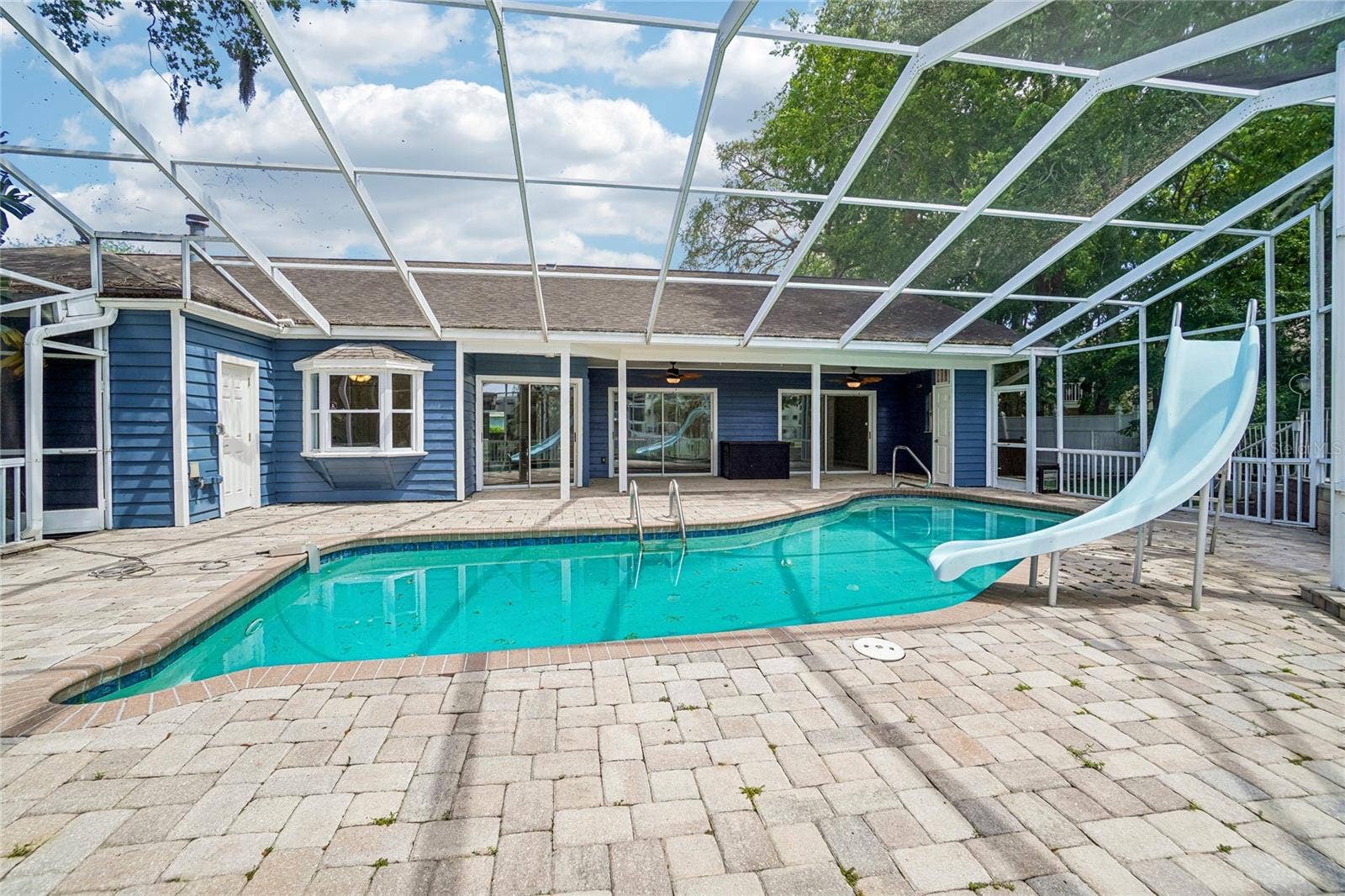 5609 EXECUTIVE DRIVE, New Port Richey, FL 34652 5609 EXECUTIVE DRIVE, New Port Richey, FL 34652