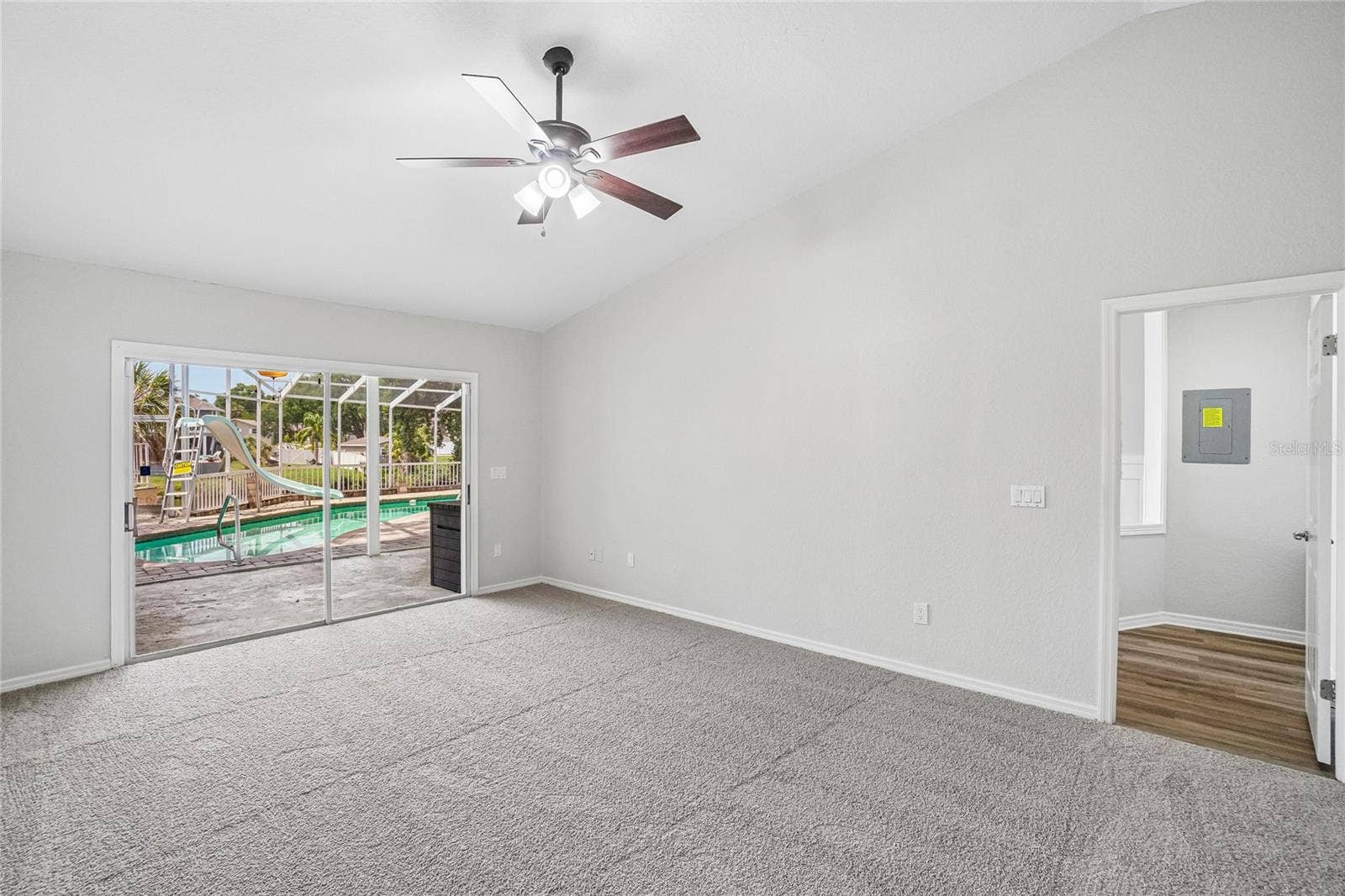 5609 EXECUTIVE DRIVE, New Port Richey, FL 34652 5609 EXECUTIVE DRIVE, New Port Richey, FL 34652