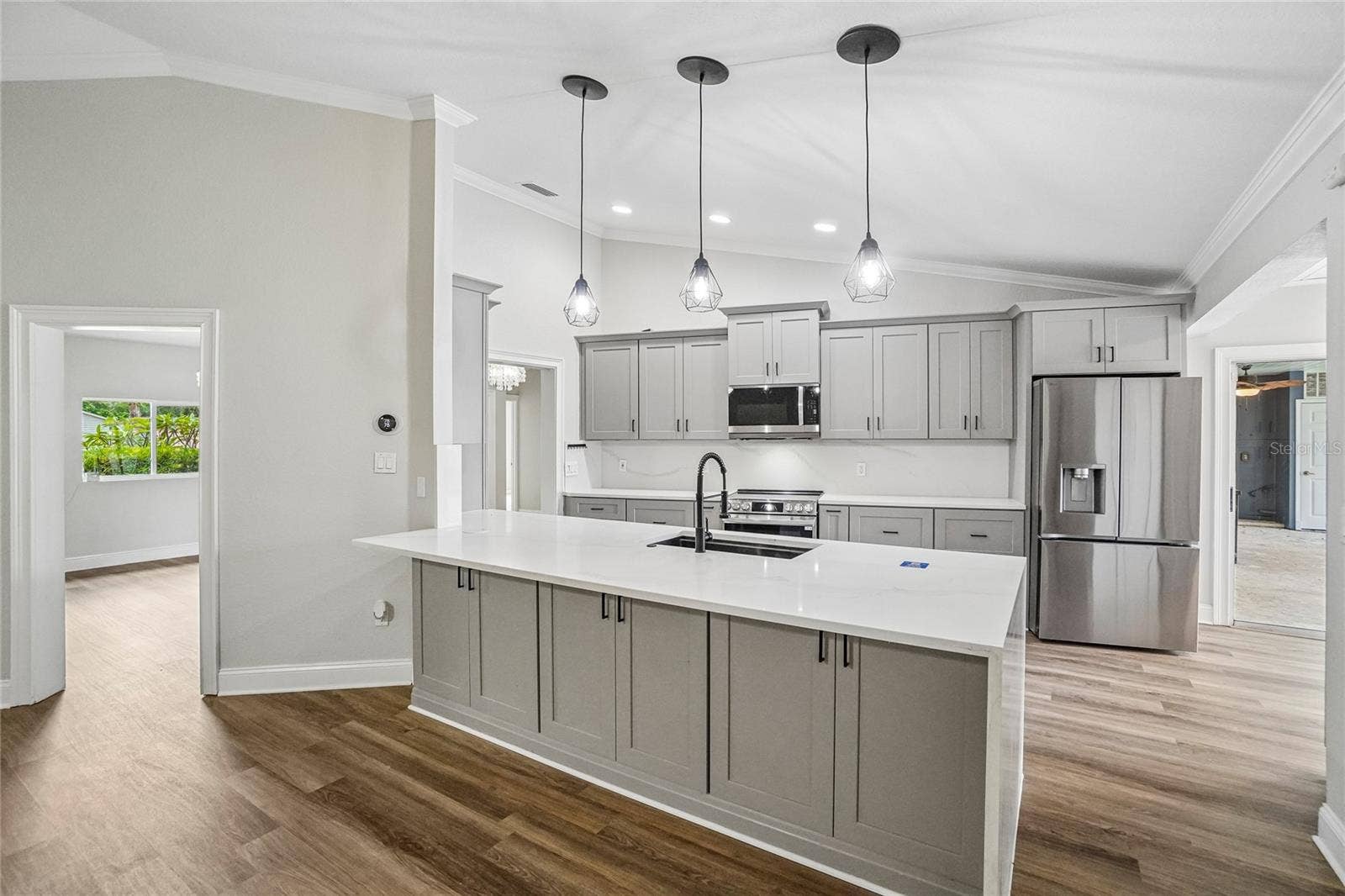 5609 EXECUTIVE DRIVE, New Port Richey, FL 34652 5609 EXECUTIVE DRIVE, New Port Richey, FL 34652