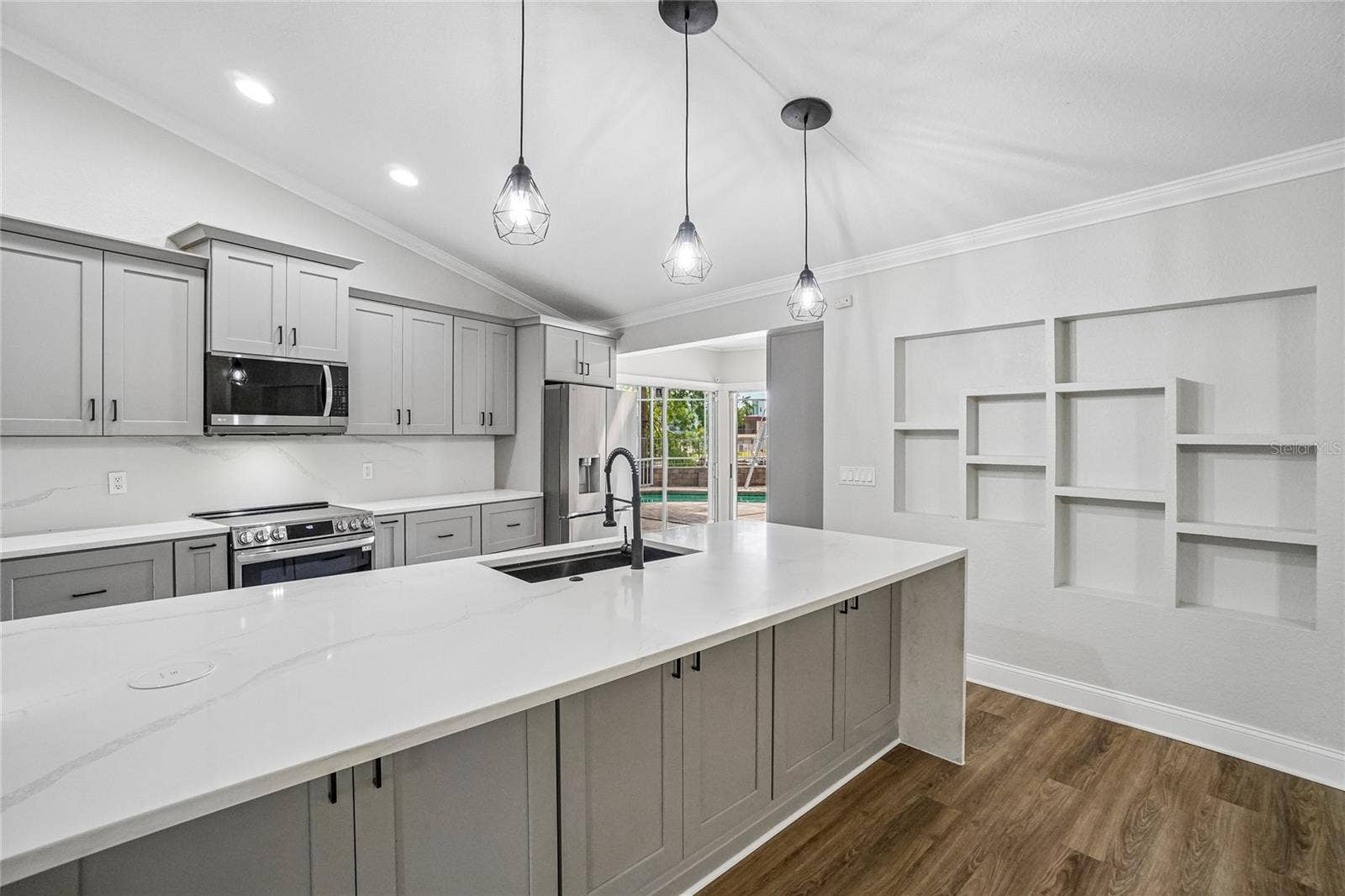 5609 EXECUTIVE DRIVE, New Port Richey, FL 34652 5609 EXECUTIVE DRIVE, New Port Richey, FL 34652