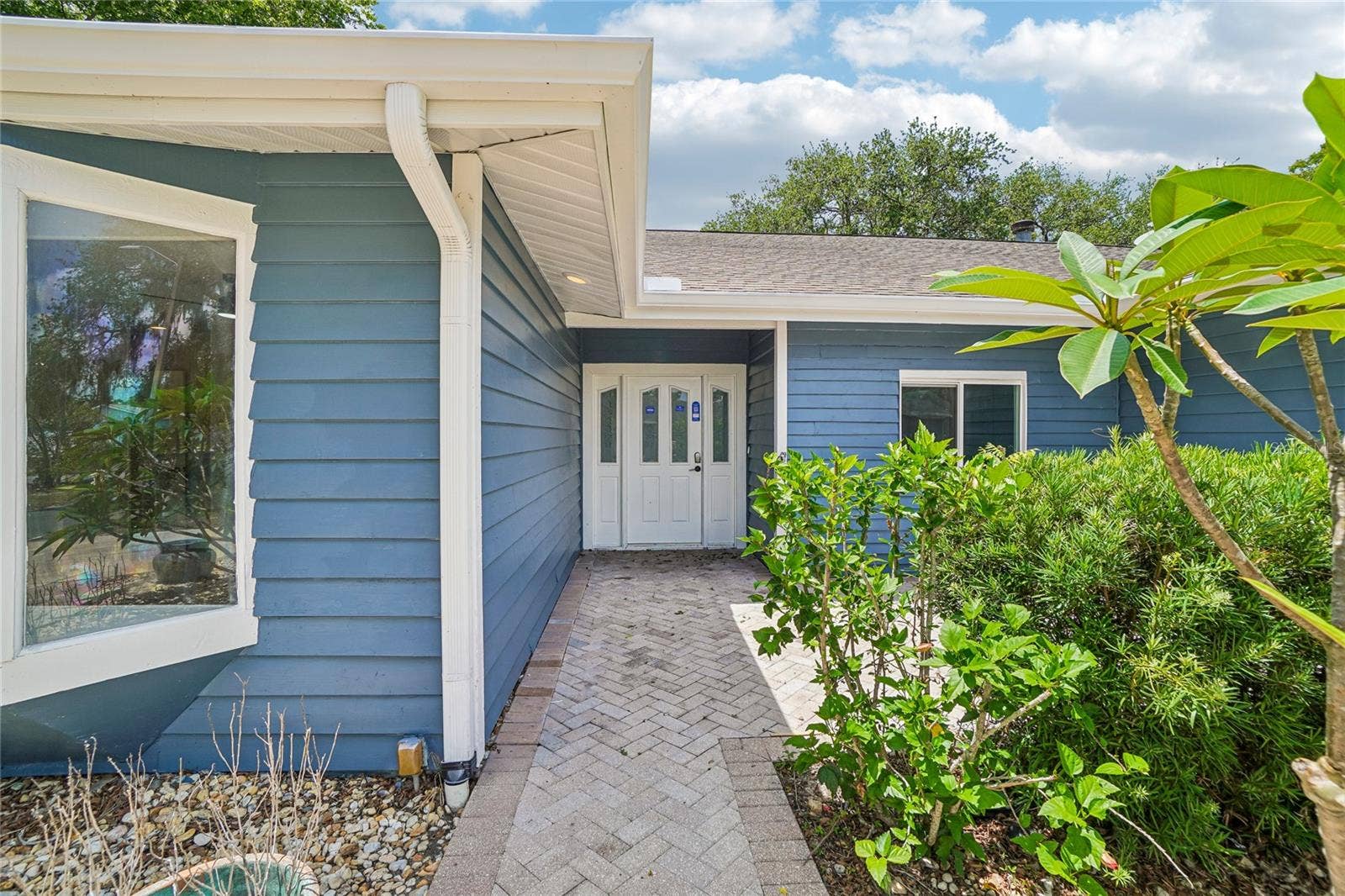 5609 EXECUTIVE DRIVE, New Port Richey, FL 34652 5609 EXECUTIVE DRIVE, New Port Richey, FL 34652