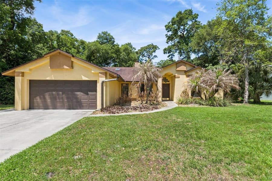 Property photo for 1462 DEER LAKE CIRCLE, Apopka, FL