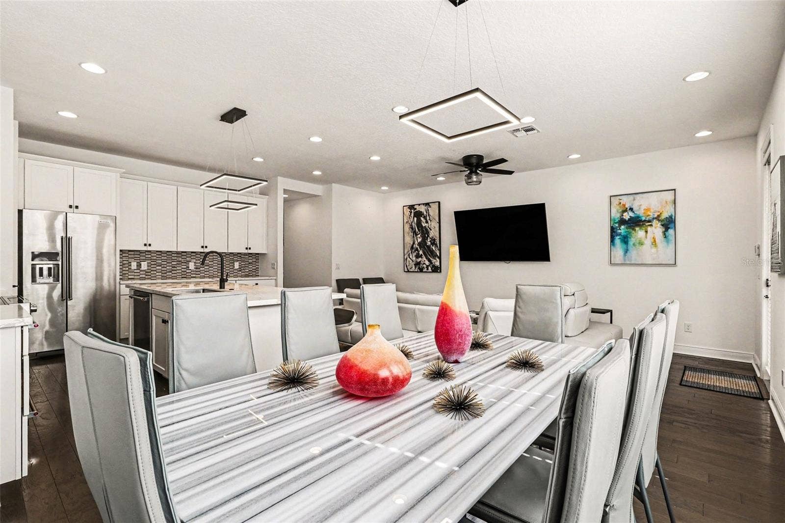 8274 NEMOURS PARKWAY, Orlando, FL 32827 8274 NEMOURS PARKWAY, Orlando, FL 32827