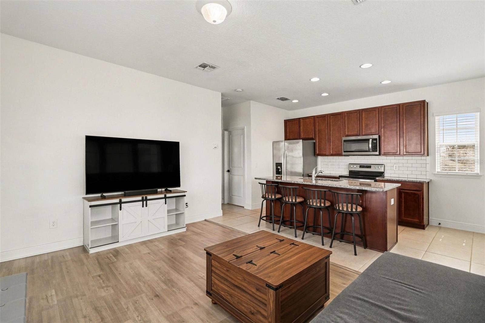 8274 NEMOURS PARKWAY, Orlando, FL 32827 8274 NEMOURS PARKWAY, Orlando, FL 32827