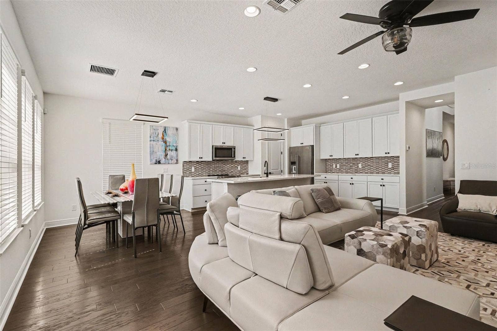 8274 NEMOURS PARKWAY, Orlando, FL 32827 8274 NEMOURS PARKWAY, Orlando, FL 32827