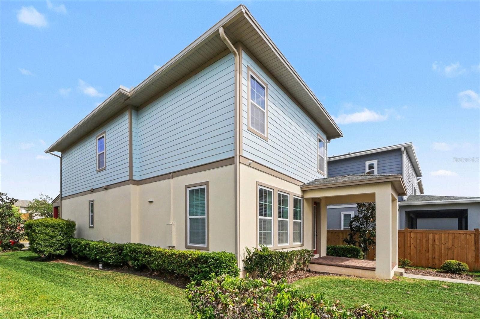 8274 NEMOURS PARKWAY, Orlando, FL 32827 8274 NEMOURS PARKWAY, Orlando, FL 32827