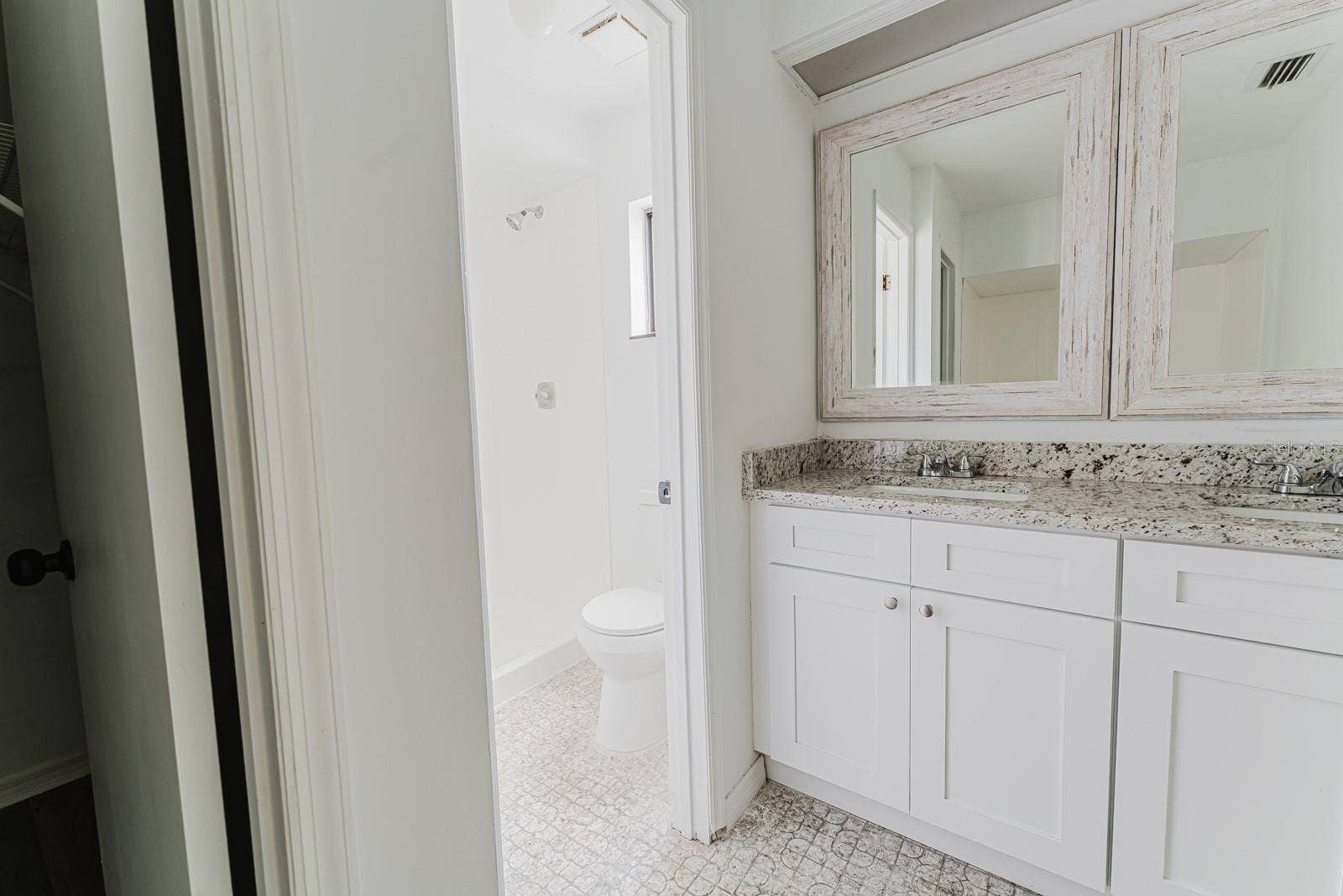 96 E BAYSHORE DRIVE, Port Orange, FL 32127 Bathroom