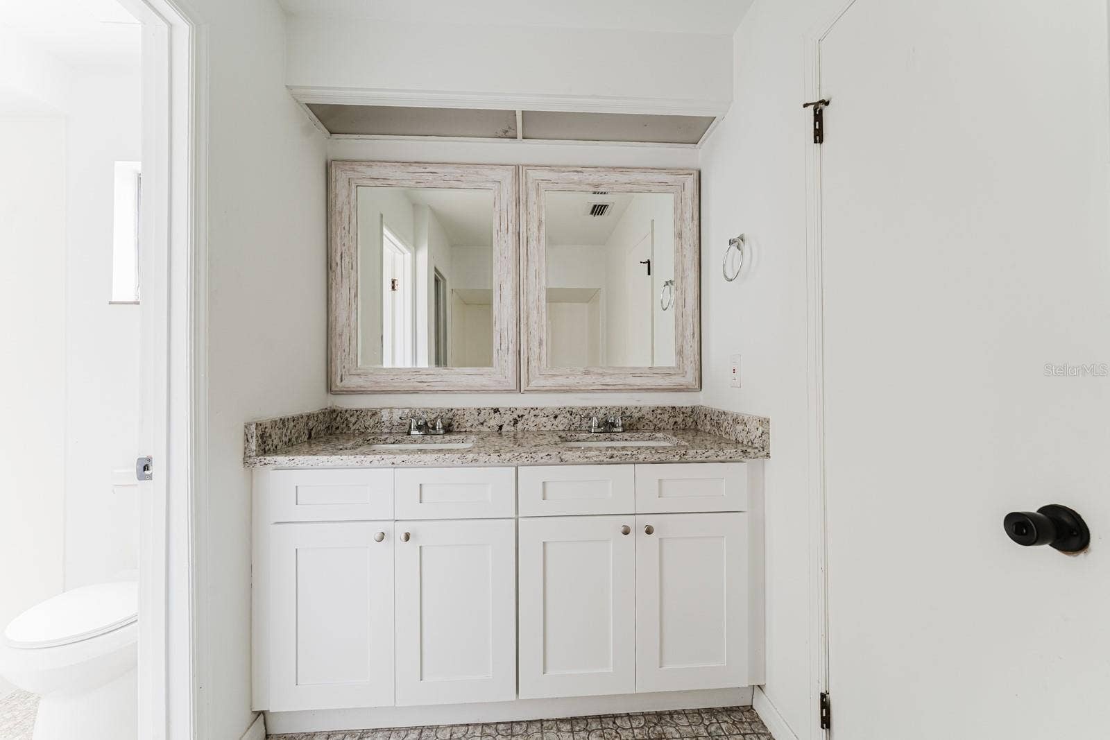 96 E BAYSHORE DRIVE, Port Orange, FL 32127 Bathroom