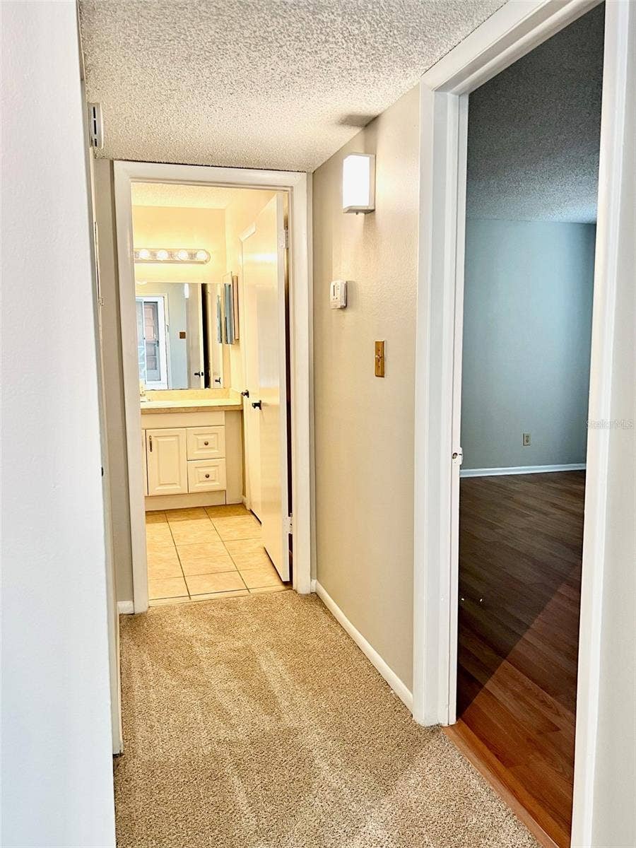 506 ORANGE DRIVE, #15, Altamonte Springs, FL 32701 Hallway