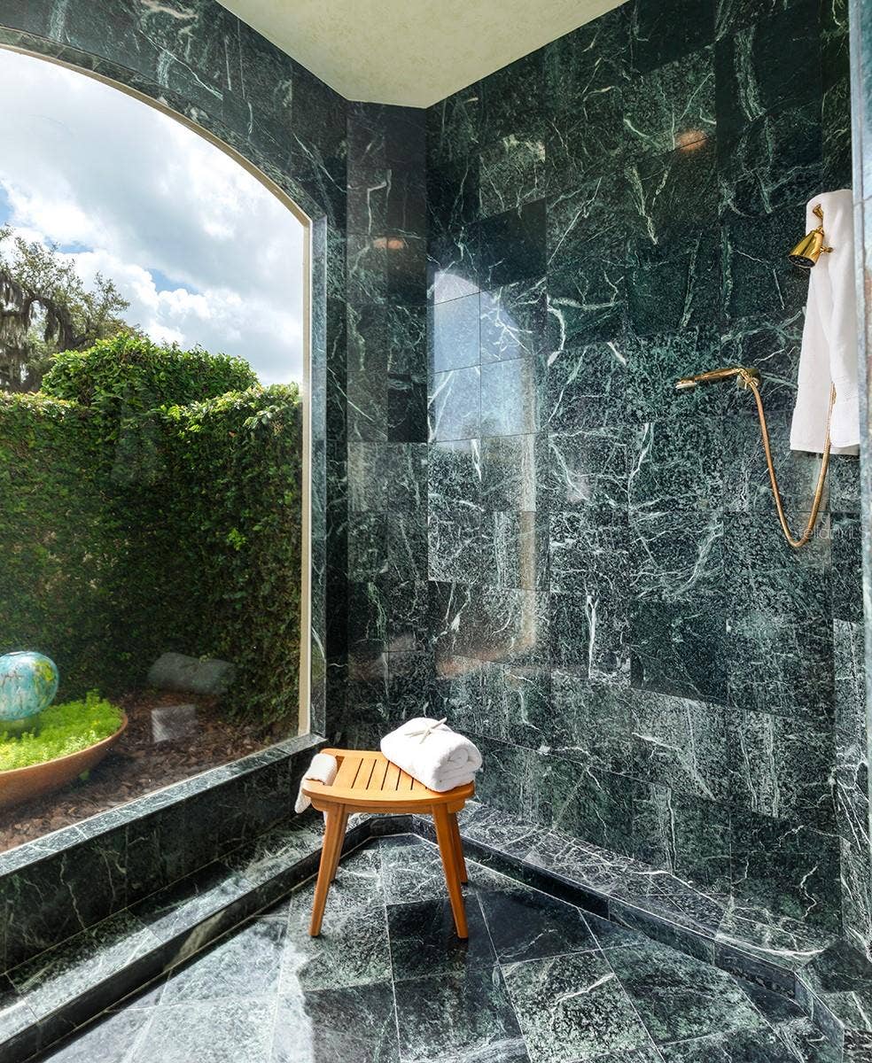 1351 N CLASSIC COURT, Longwood, FL 32779 Marble galore from walls to floor !. Private atrium too