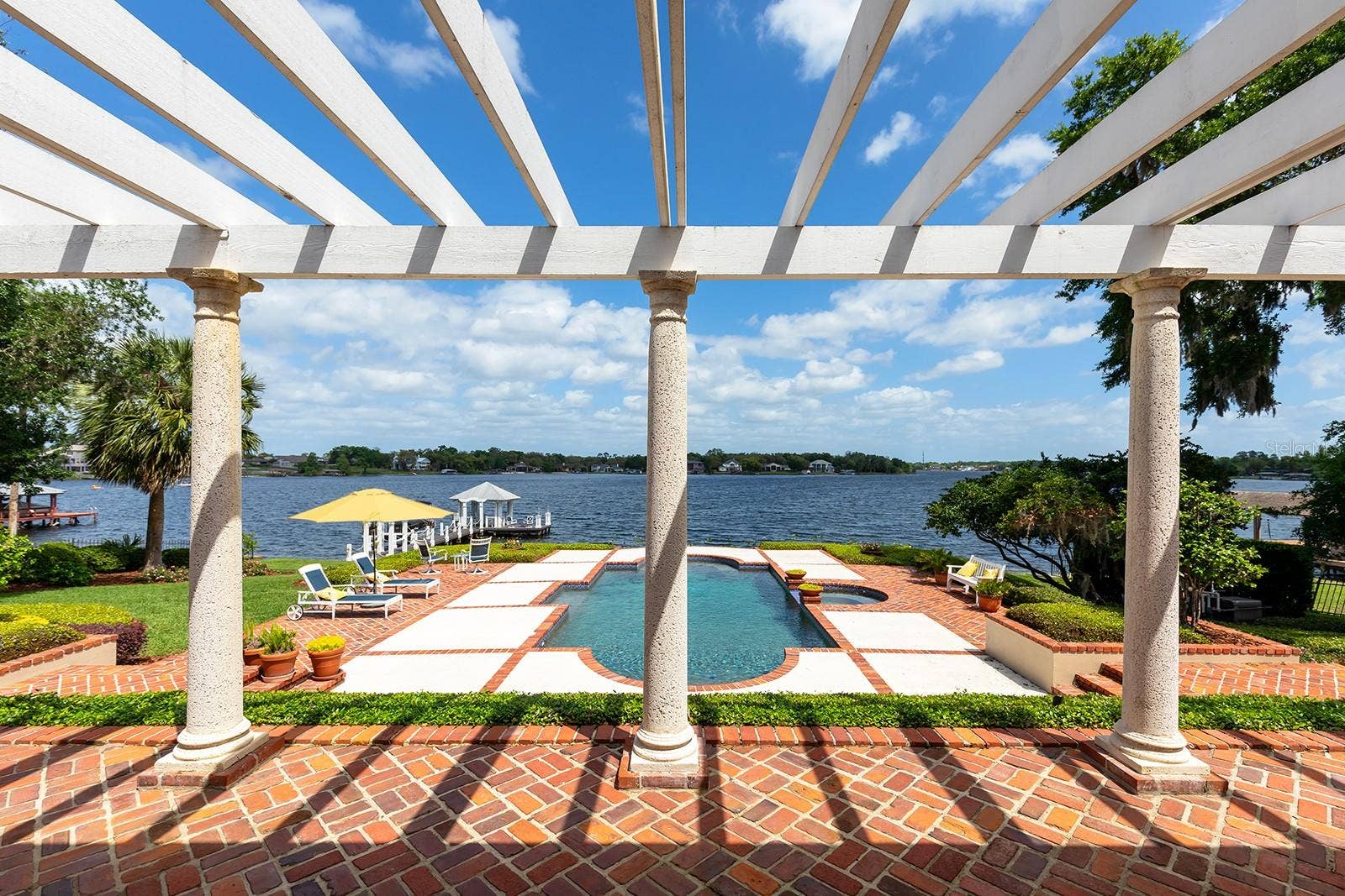 1351 N CLASSIC COURT, Longwood, FL 32779 OPULENT OUTDOOR RESORT living OASIS