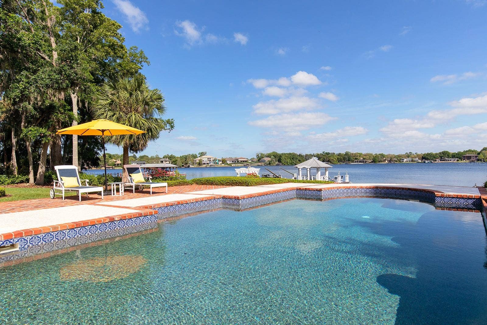 1351 N CLASSIC COURT, Longwood, FL 32779 5-star resort style living right in the heart of central florida.