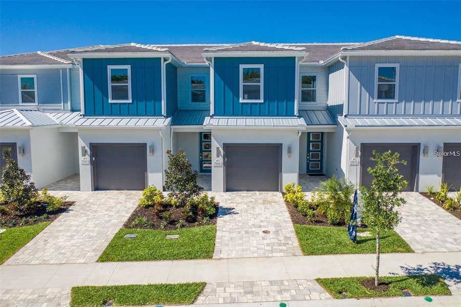 Property photo for Reunion, FL