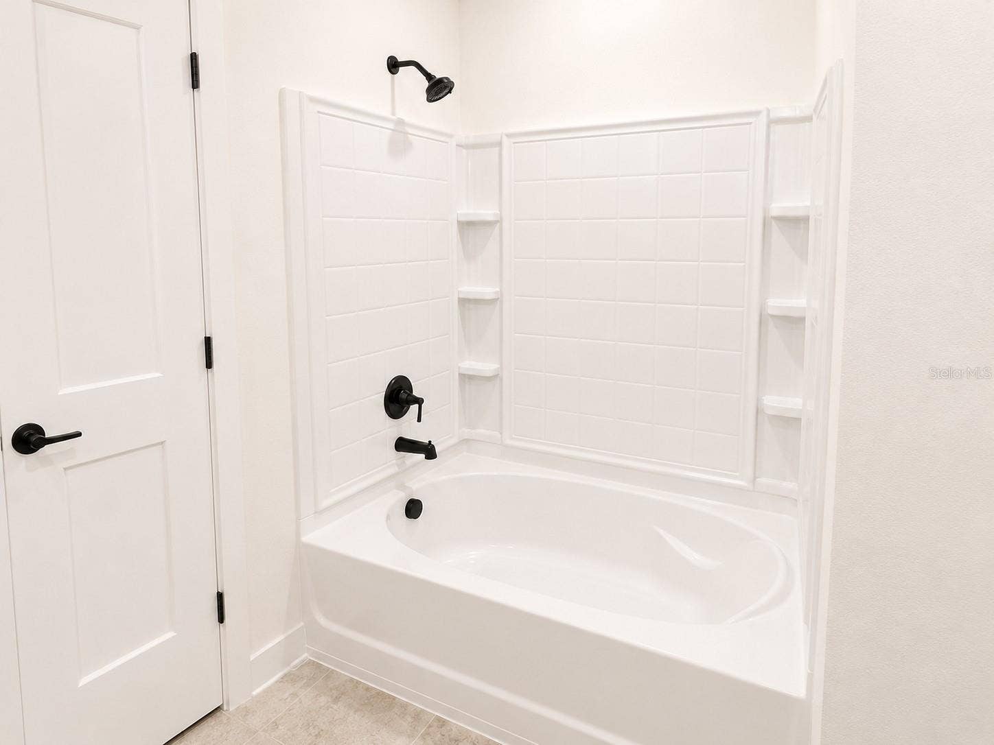 Master Bedroom Bath/Shower