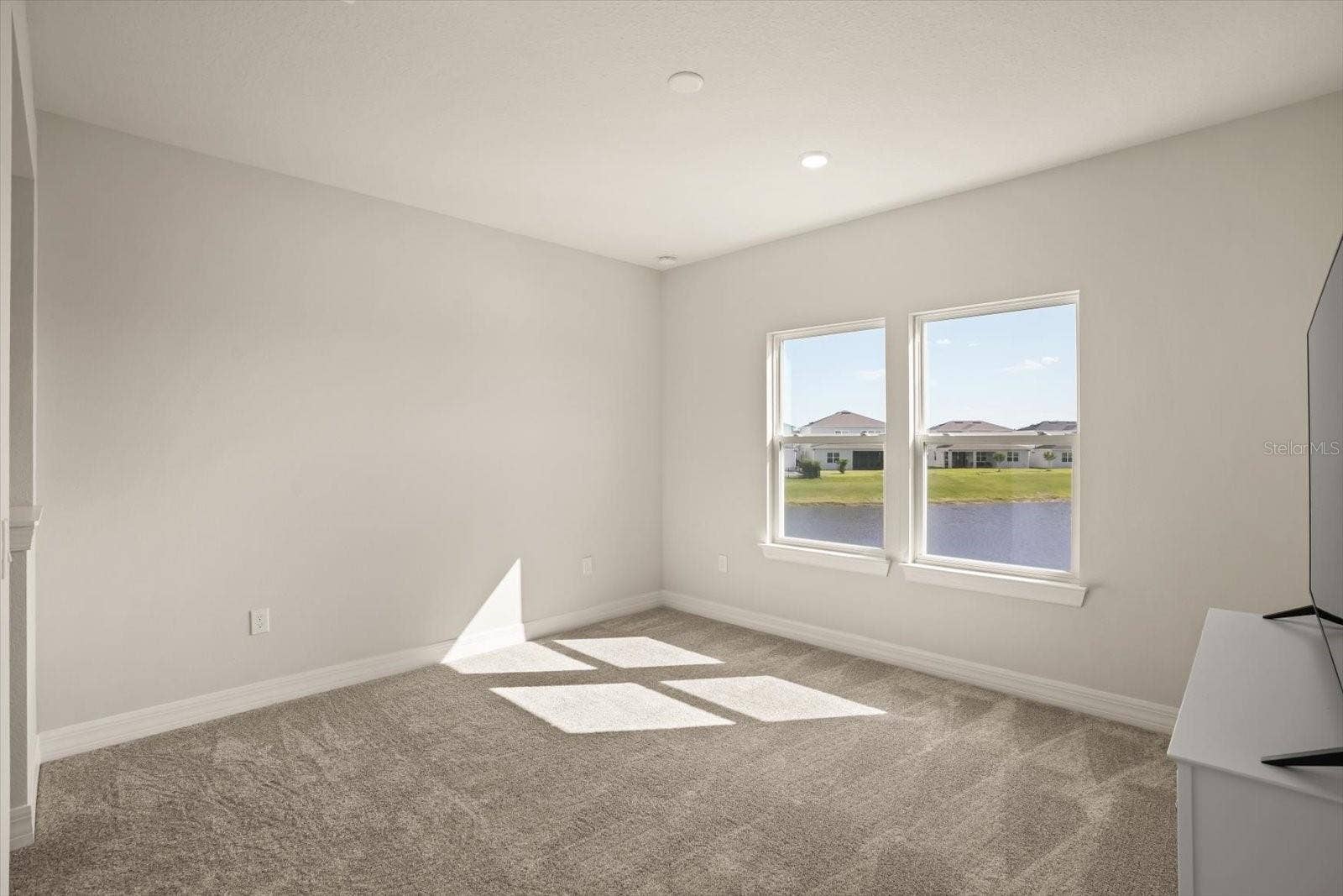 8352 PARK CLIFF WAY, Orlando, FL 32836