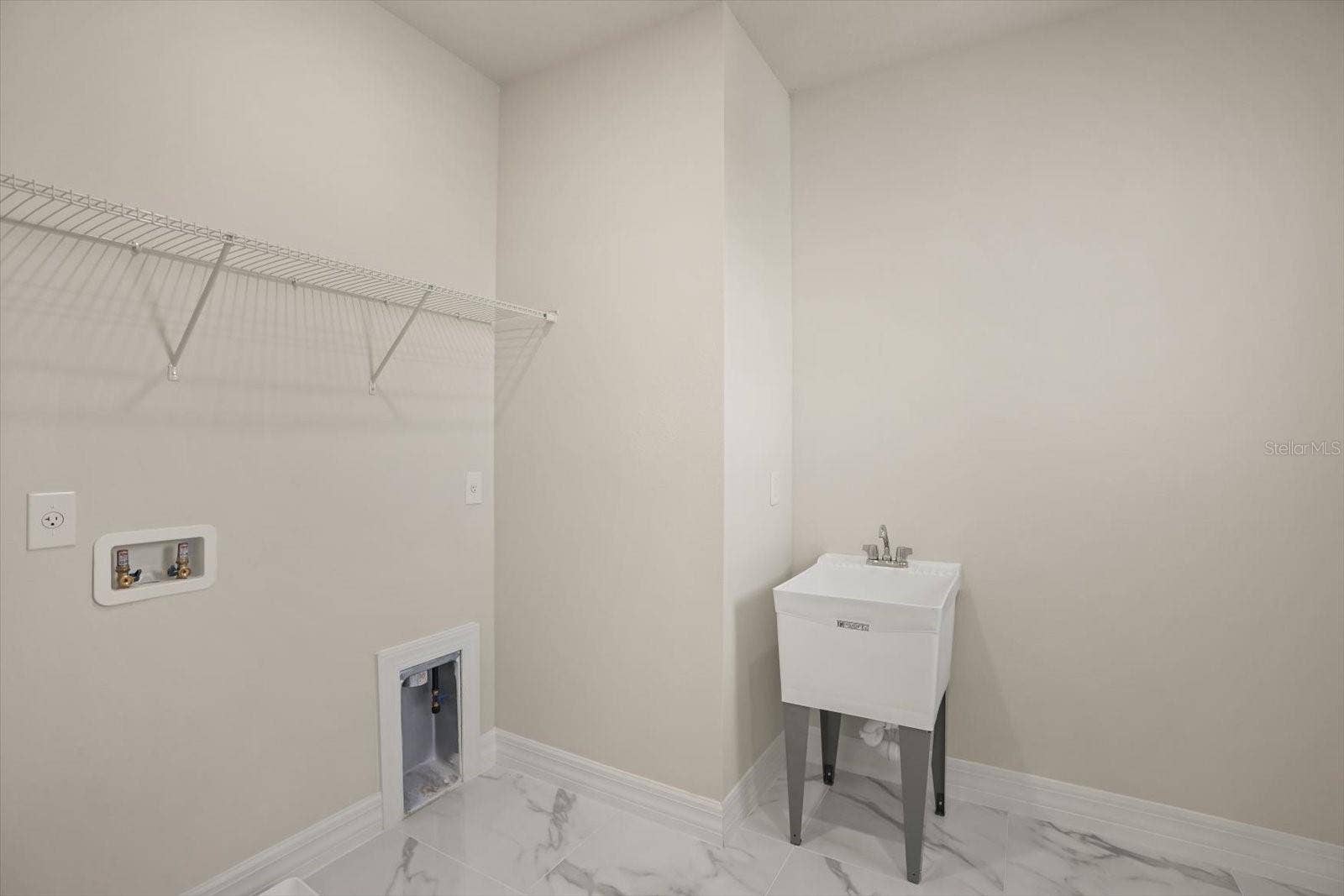 8352 PARK CLIFF WAY, Orlando, FL 32836