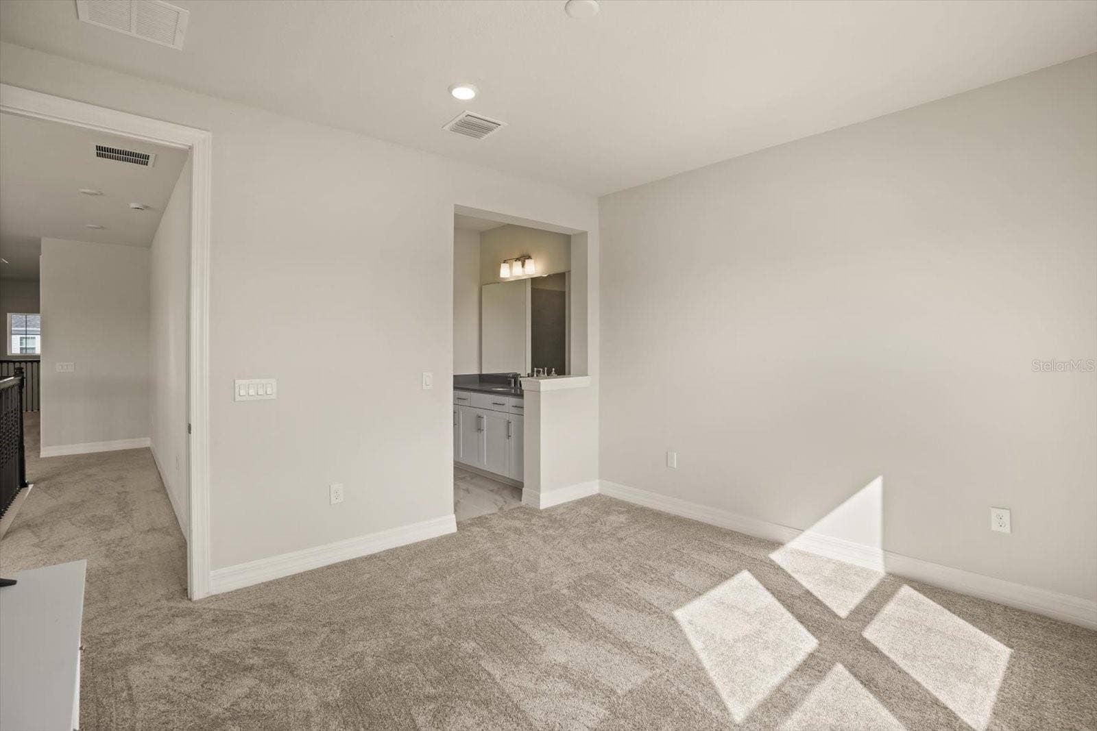 8352 PARK CLIFF WAY, Orlando, FL 32836