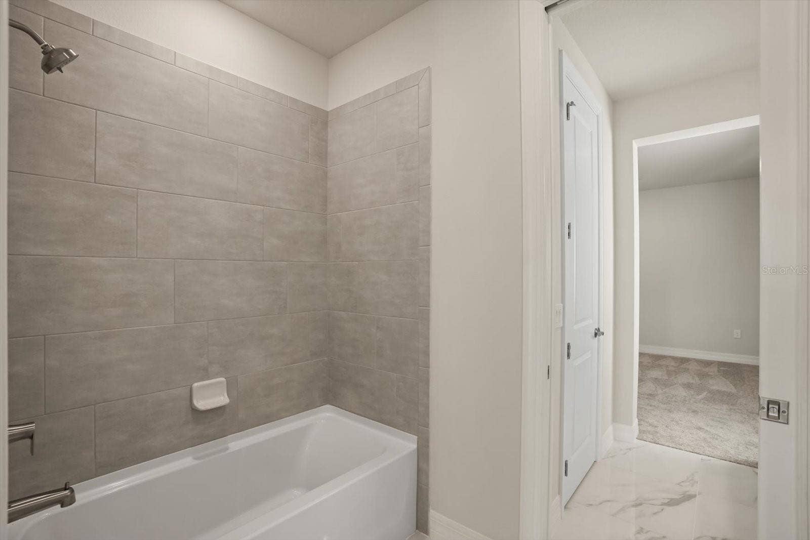 8352 PARK CLIFF WAY, Orlando, FL 32836