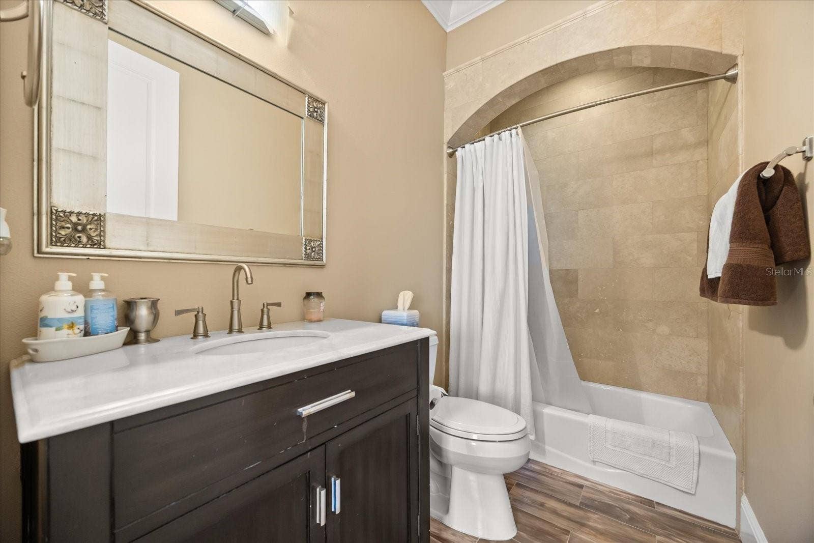 12411 MONTALCINO CIRCLE, Windermere, FL 34786 12411 MONTALCINO CIRCLE, Windermere, FL 34786