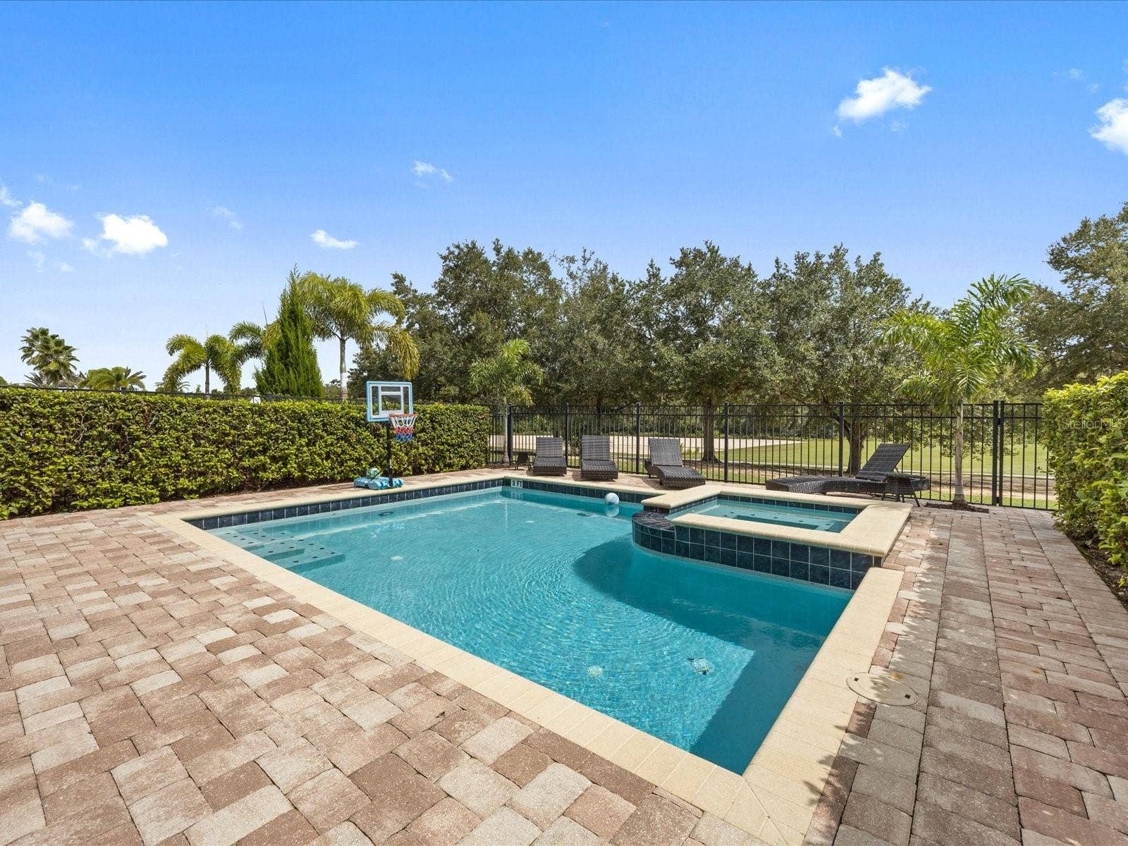 761 DESERT MOUNTAIN COURT, Kissimmee, FL 34747 761 DESERT MOUNTAIN COURT, Kissimmee, FL 34747