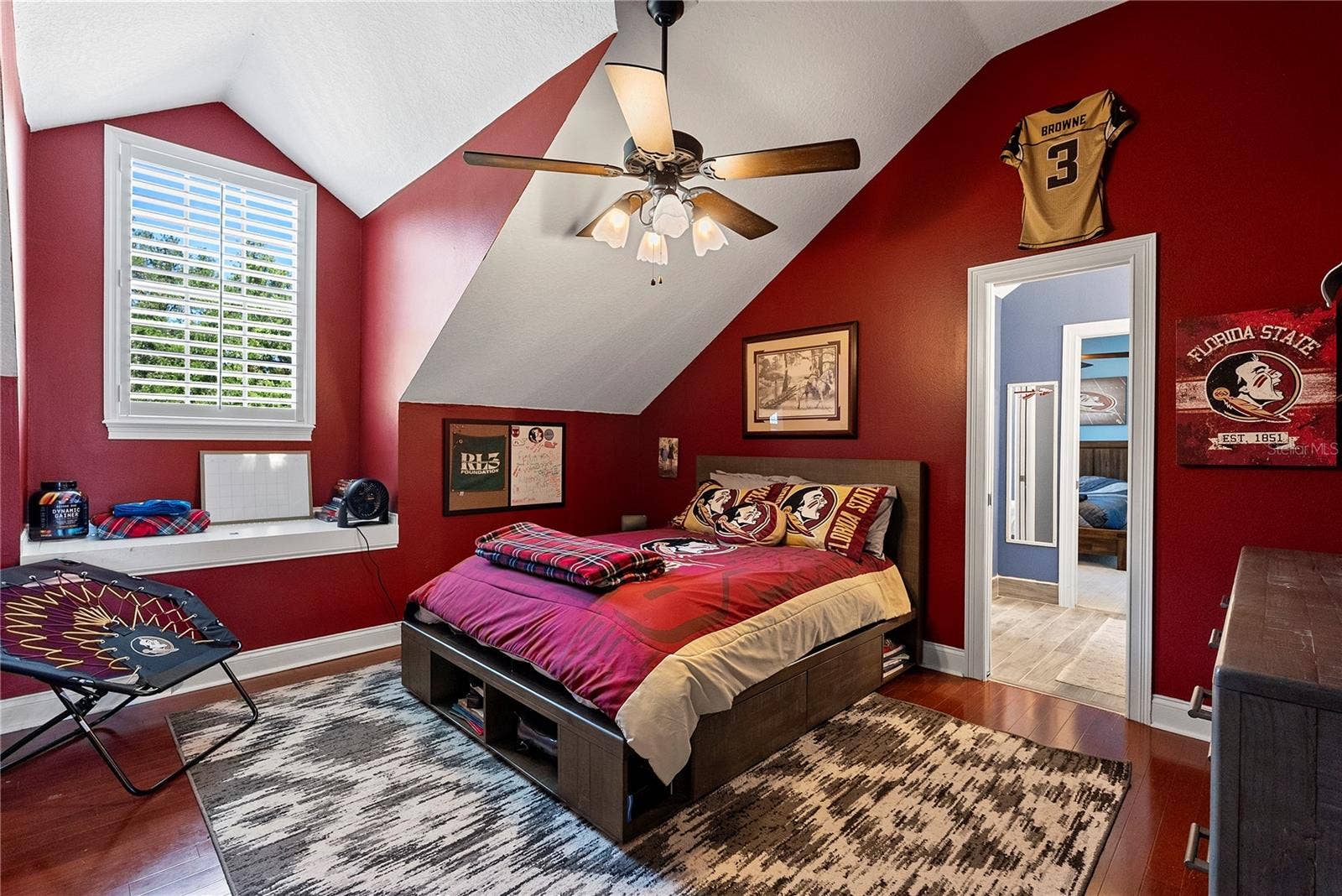 9648 WEATHERSTONE COURT, Windermere, FL 34786 9648 WEATHERSTONE COURT, Windermere, FL 34786