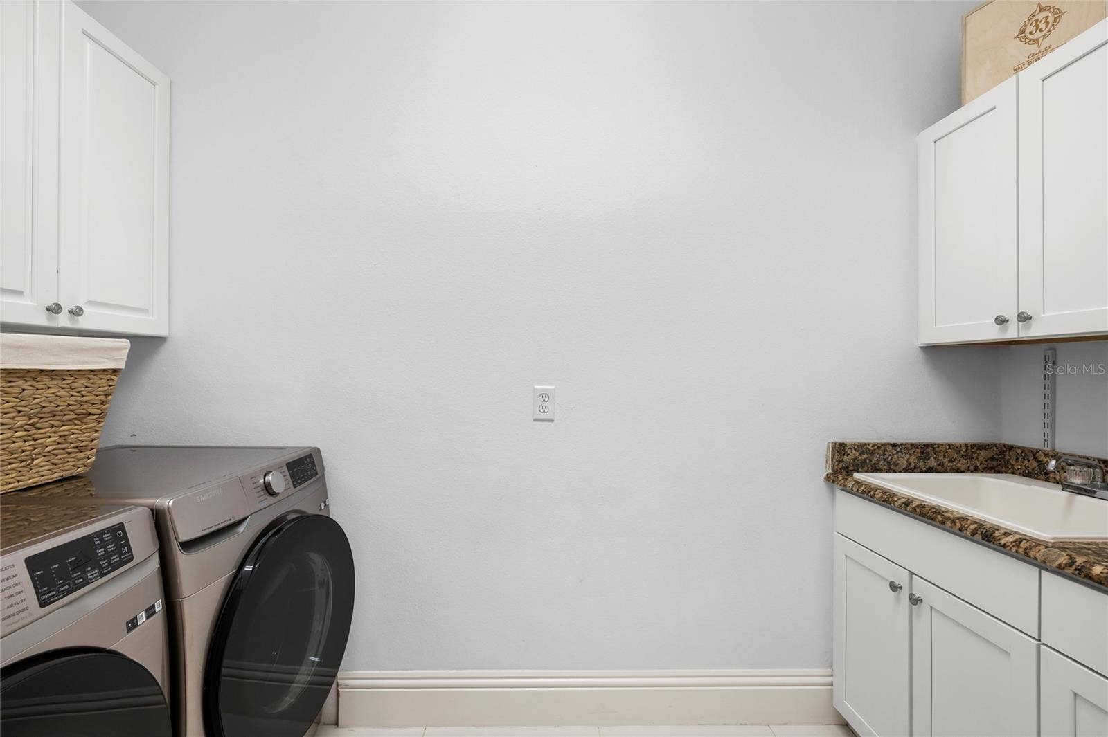 11051 HAWKSHEAD COURT, Windermere, FL 34786 11051 HAWKSHEAD COURT, Windermere, FL 34786