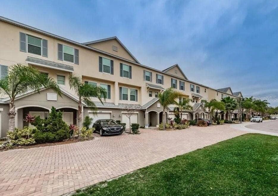 810 CALLISTA CAY LOOP, Tarpon Springs, FL 34689 810 CALLISTA CAY LOOP, Tarpon Springs, FL 34689