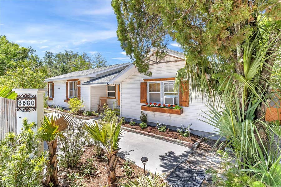 Property photo for 3560 MARTIN AVENUE, Mount Dora, FL