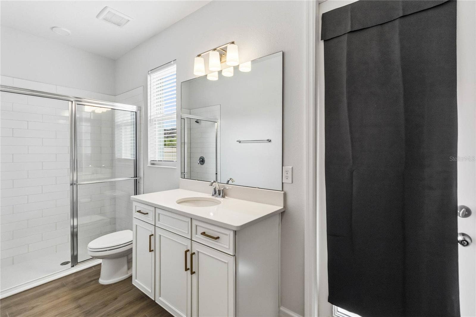 2510 CEDAR SHAKE COURT, Oviedo, FL 32765 2510 CEDAR SHAKE COURT, Oviedo, FL 32765