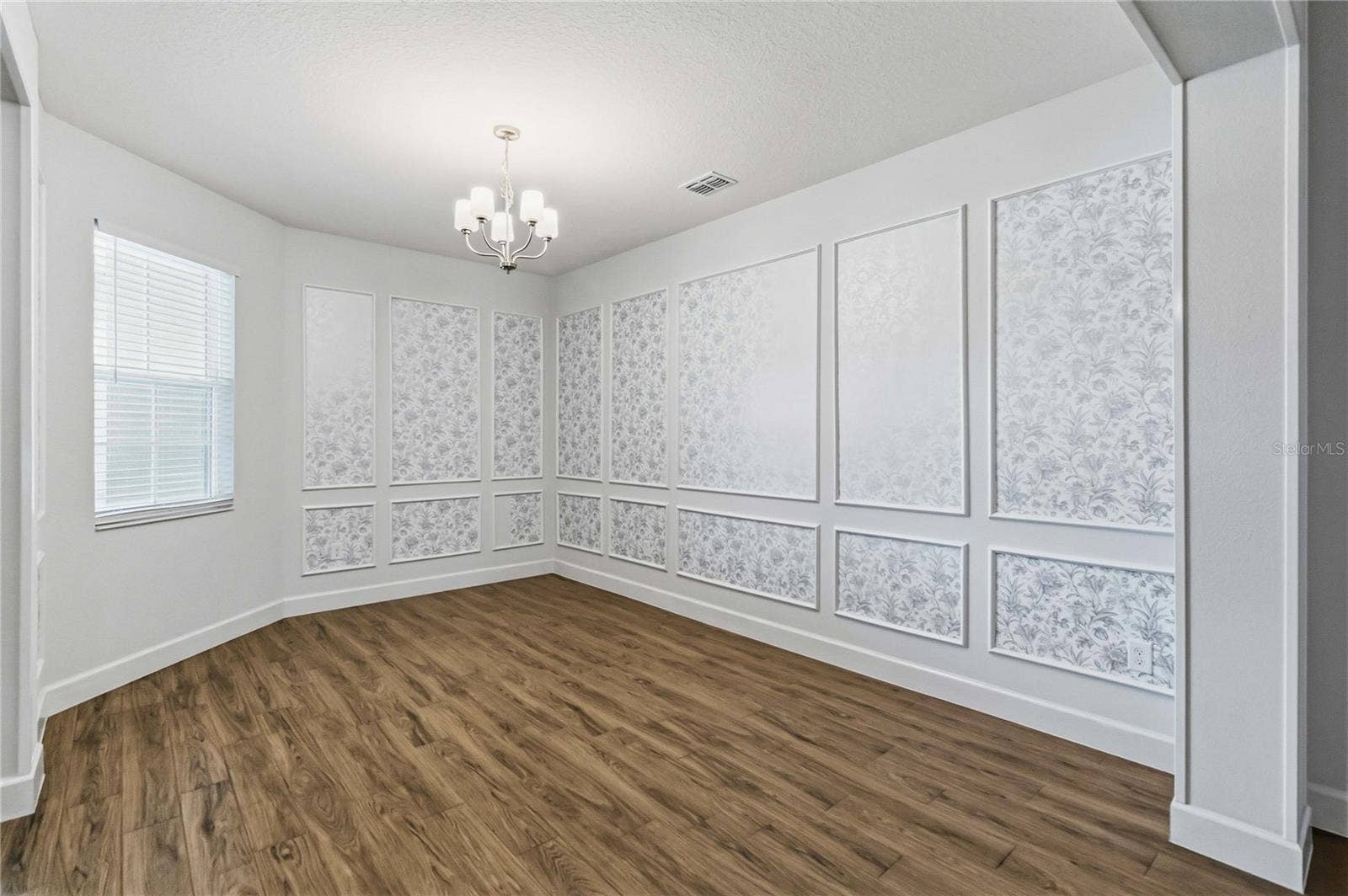 2510 CEDAR SHAKE COURT, Oviedo, FL 32765 2510 CEDAR SHAKE COURT, Oviedo, FL 32765