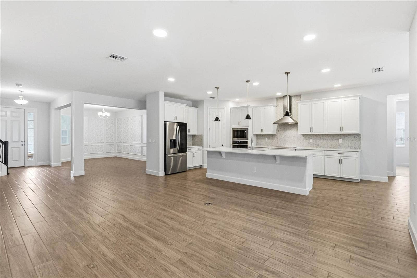 2510 CEDAR SHAKE COURT, Oviedo, FL 32765 2510 CEDAR SHAKE COURT, Oviedo, FL 32765