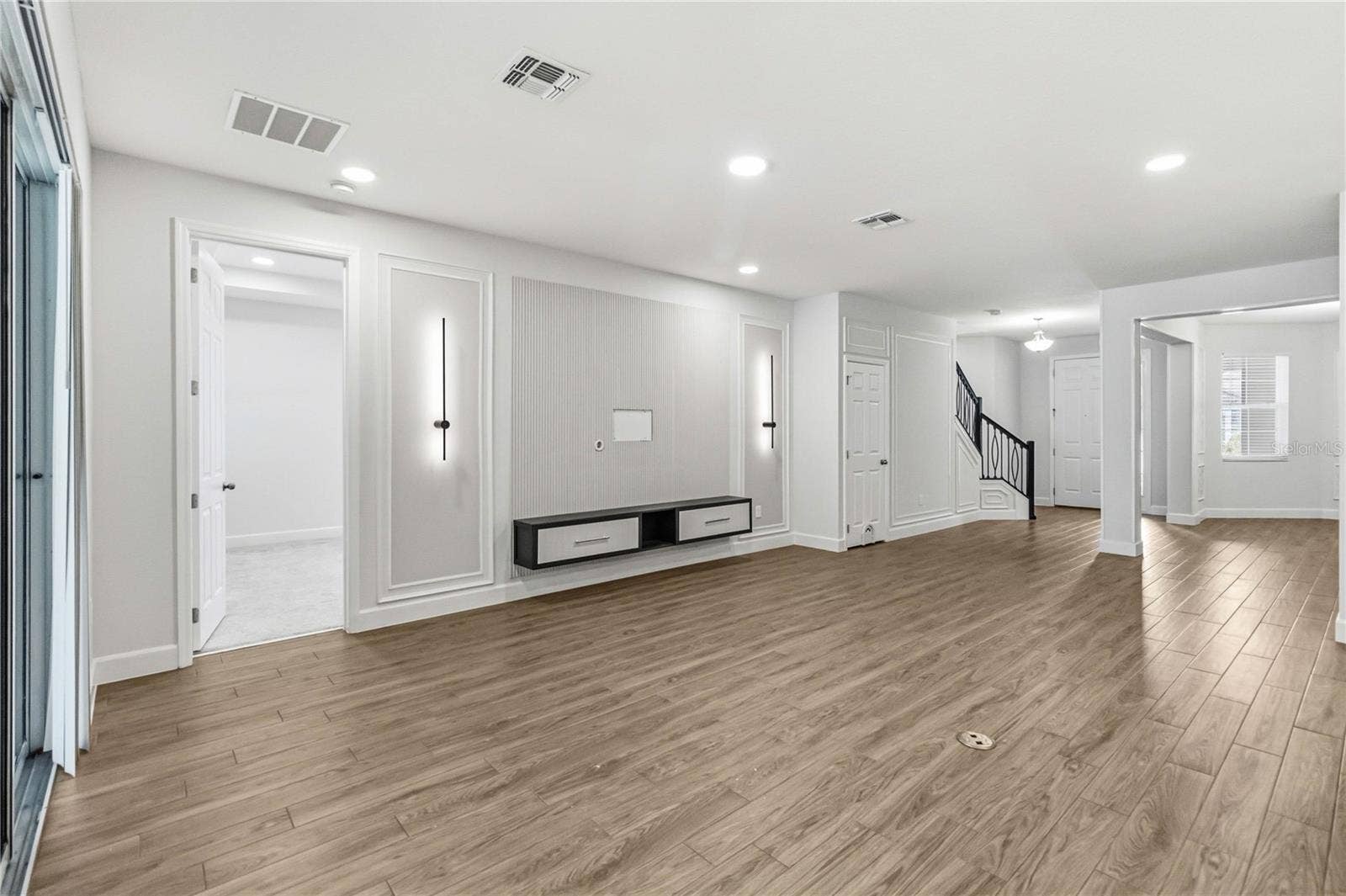 2510 CEDAR SHAKE COURT, Oviedo, FL 32765 2510 CEDAR SHAKE COURT, Oviedo, FL 32765