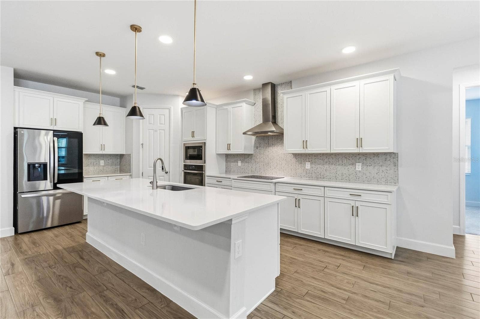 2510 CEDAR SHAKE COURT, Oviedo, FL 32765 2510 CEDAR SHAKE COURT, Oviedo, FL 32765