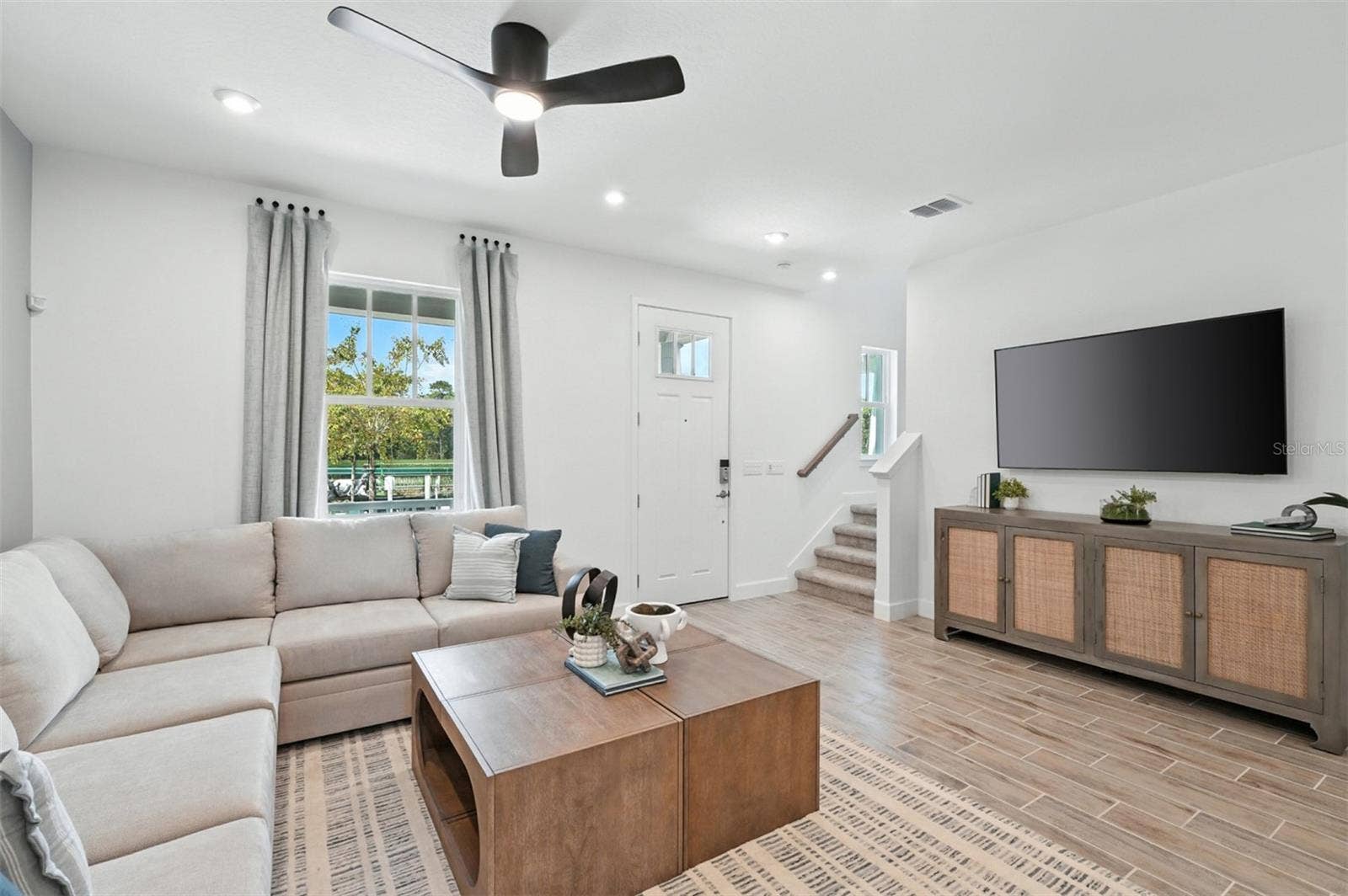 1792 HEADLAND LOOP, Celebration, FL 34747 Island Village Amelia Model Great Room