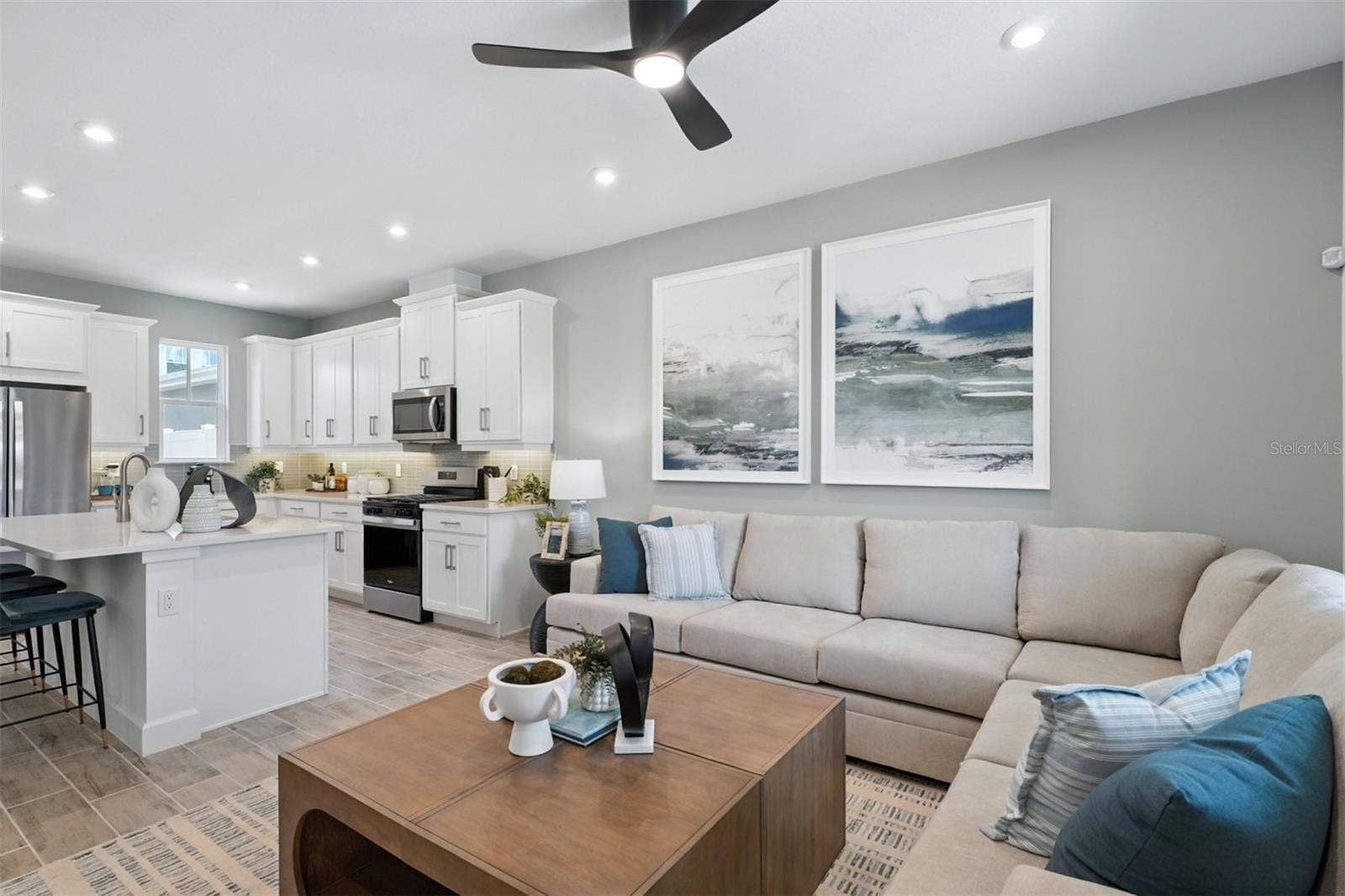 1792 HEADLAND LOOP, Celebration, FL 34747 Island Village Amelia Model Great Room