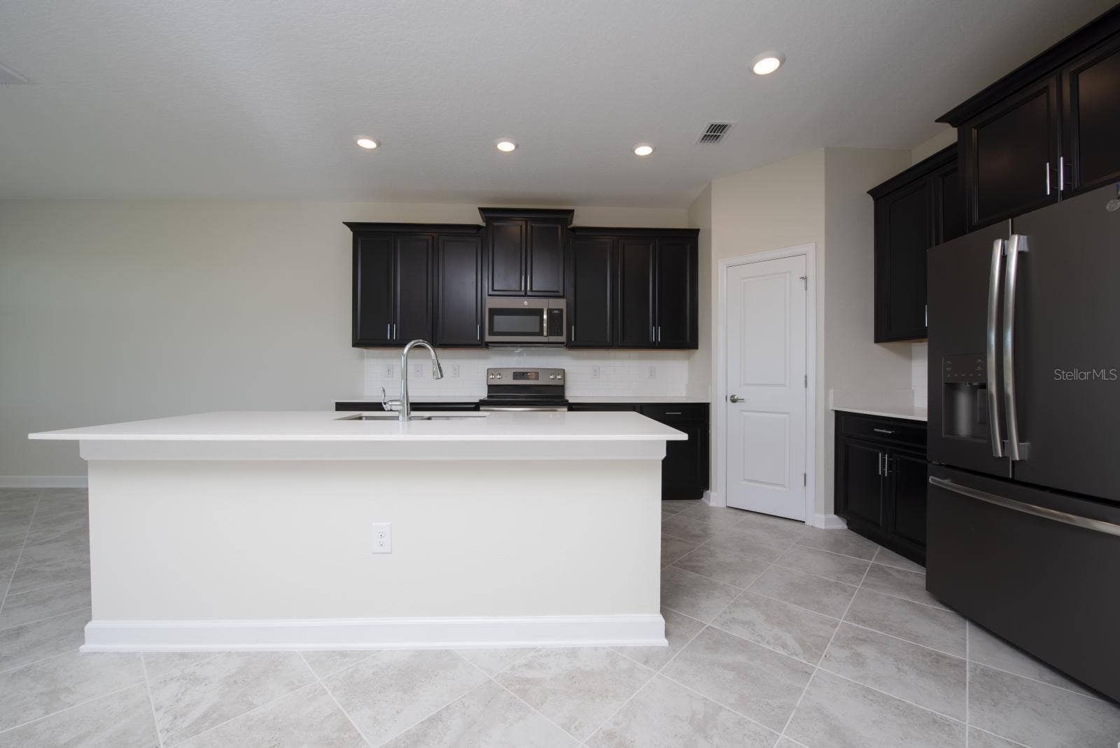 1037 BLACKWOLF RUN ROAD, Davenport, FL 33896 1037 BLACKWOLF RUN ROAD, Davenport, FL 33896
