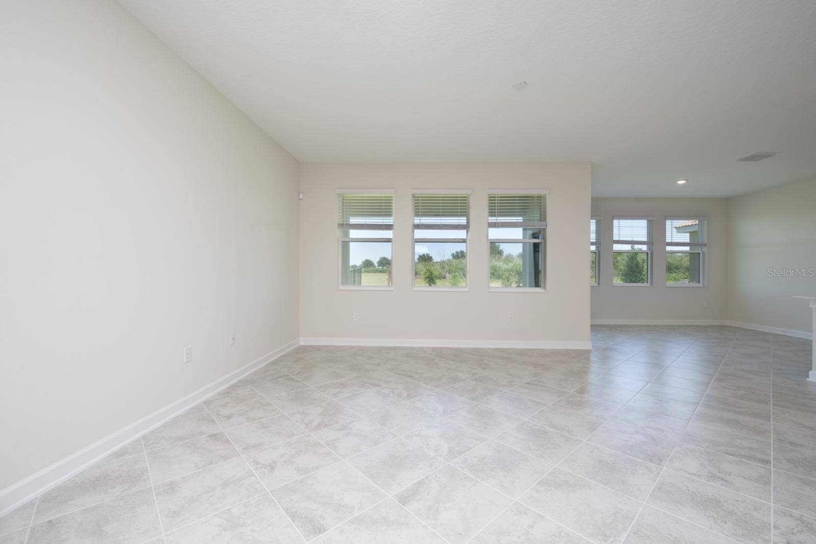 1037 BLACKWOLF RUN ROAD, Davenport, FL 33896 1037 BLACKWOLF RUN ROAD, Davenport, FL 33896