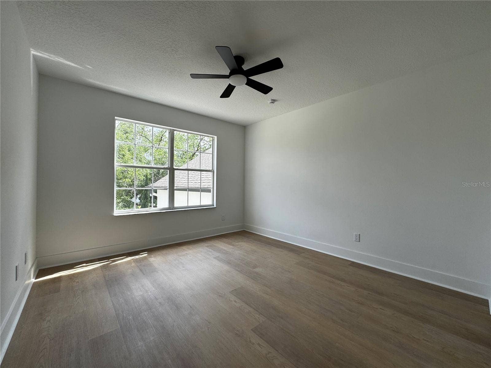 219 LARGOVISTA DRIVE, Oakland, FL 34787 219 LARGOVISTA DRIVE, Oakland, FL 34787