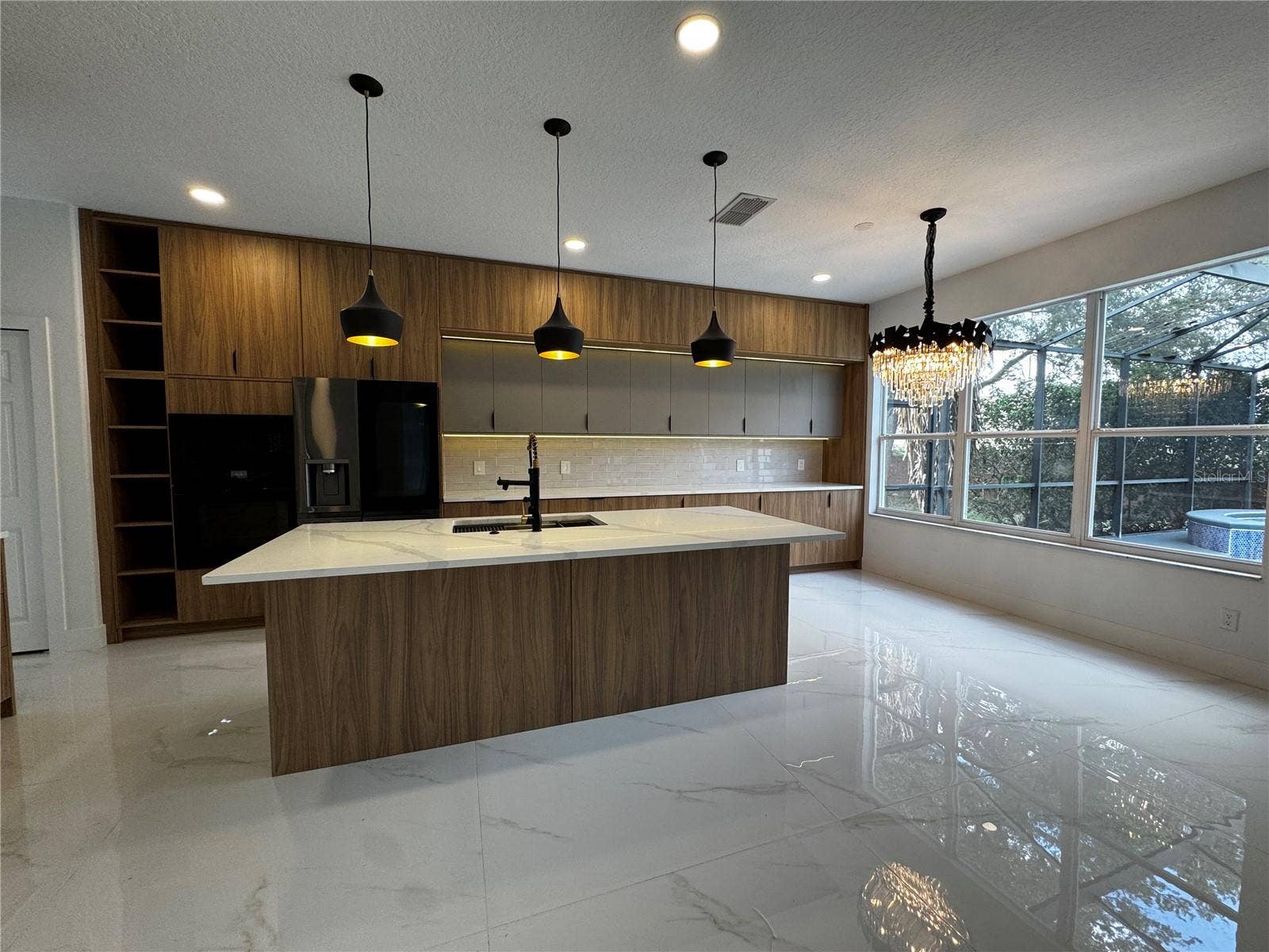 219 LARGOVISTA DRIVE, Oakland, FL 34787 219 LARGOVISTA DRIVE, Oakland, FL 34787