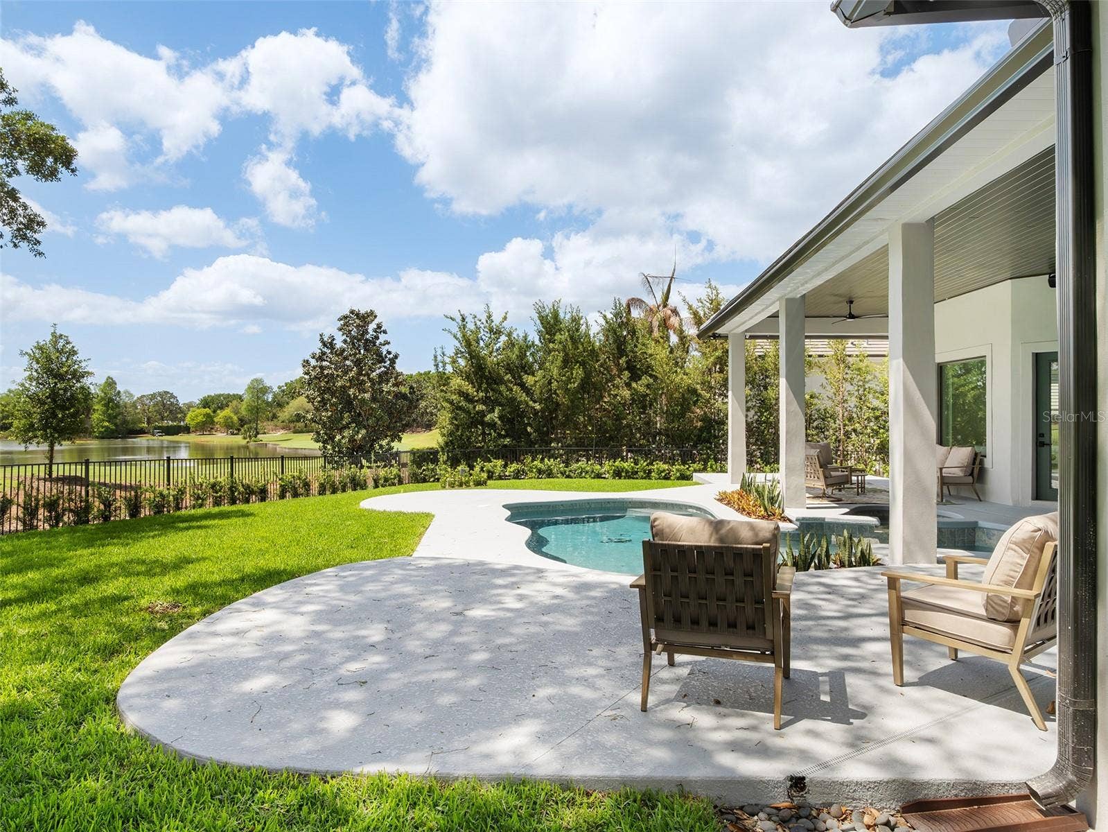 5138 FAIRWAY OAKS DR, Windermere, FL 34786 5138 FAIRWAY OAKS DR, Windermere, FL 34786